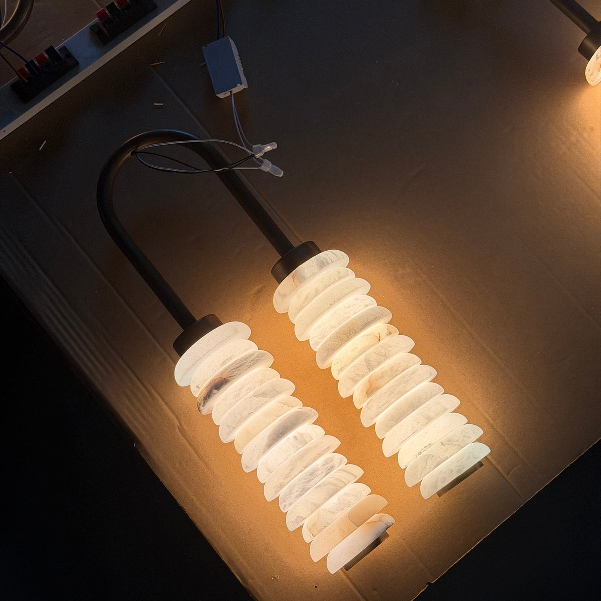 Cyralyn wandlamp