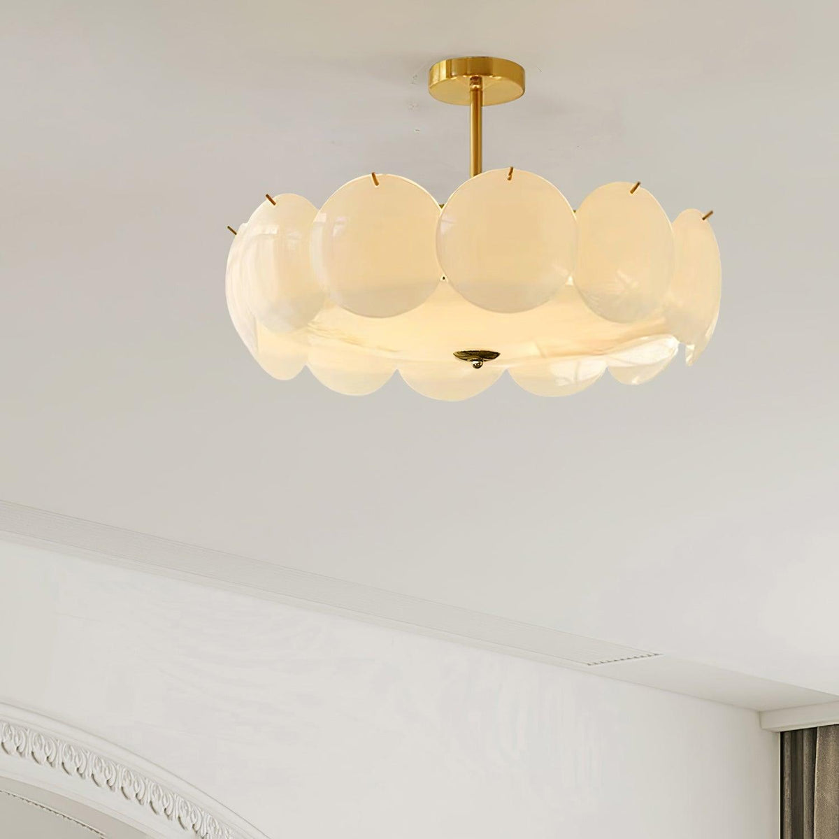 Brolin plafondlamp met glazen schijven in golvend patroon