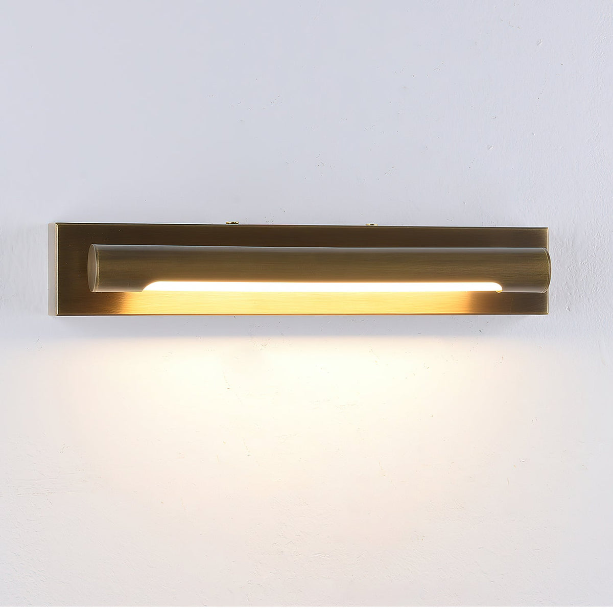 Reed lineaire wandlamp van oud messing