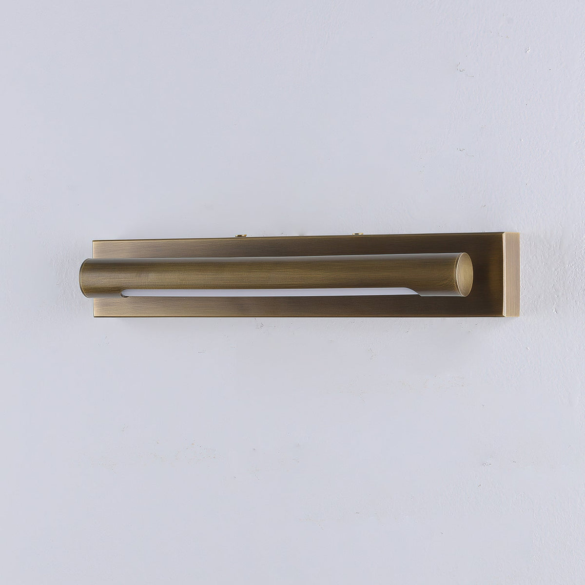 Reed lineaire wandlamp van oud messing