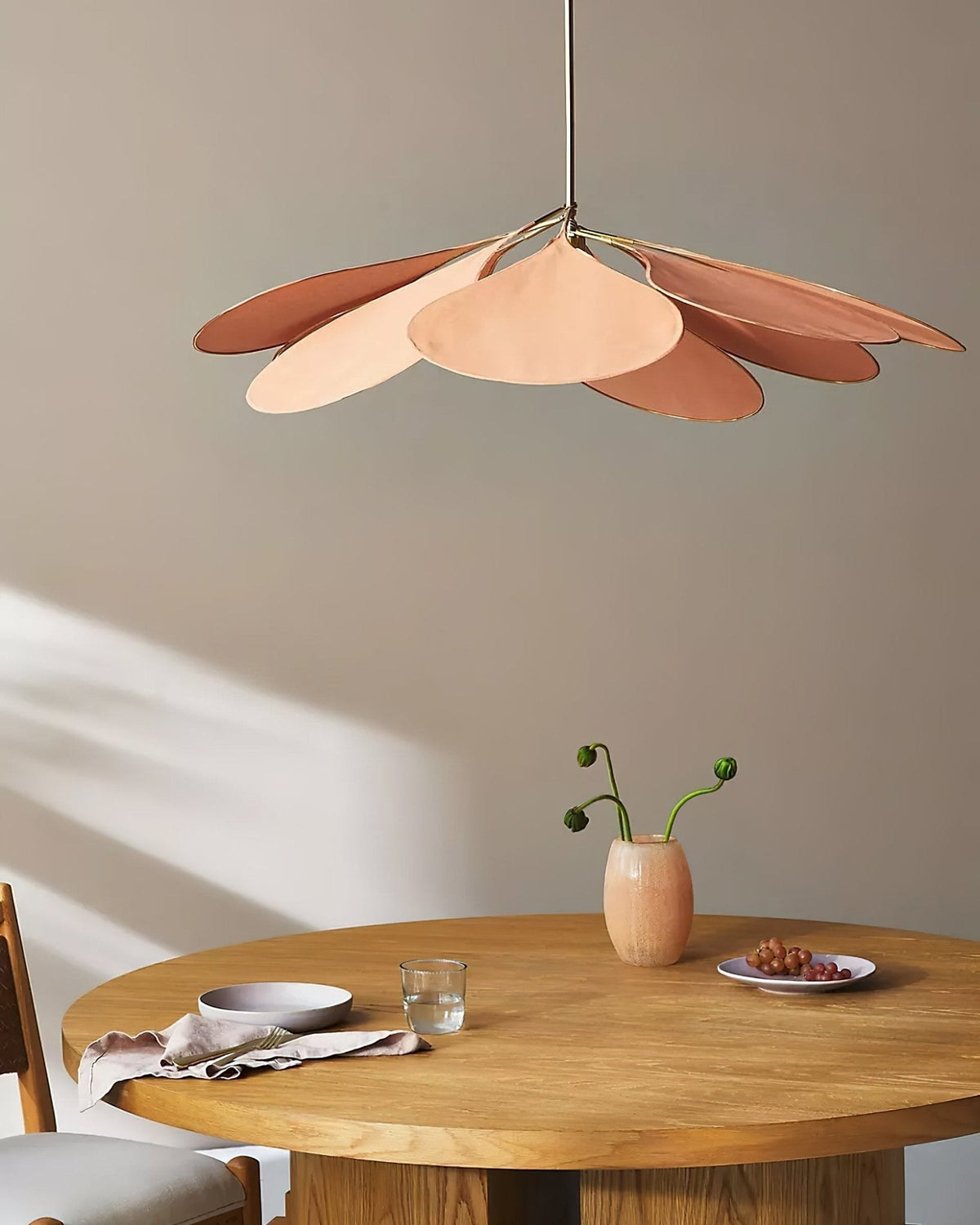 Sothyn hanglamp met bloemenmotief in stof