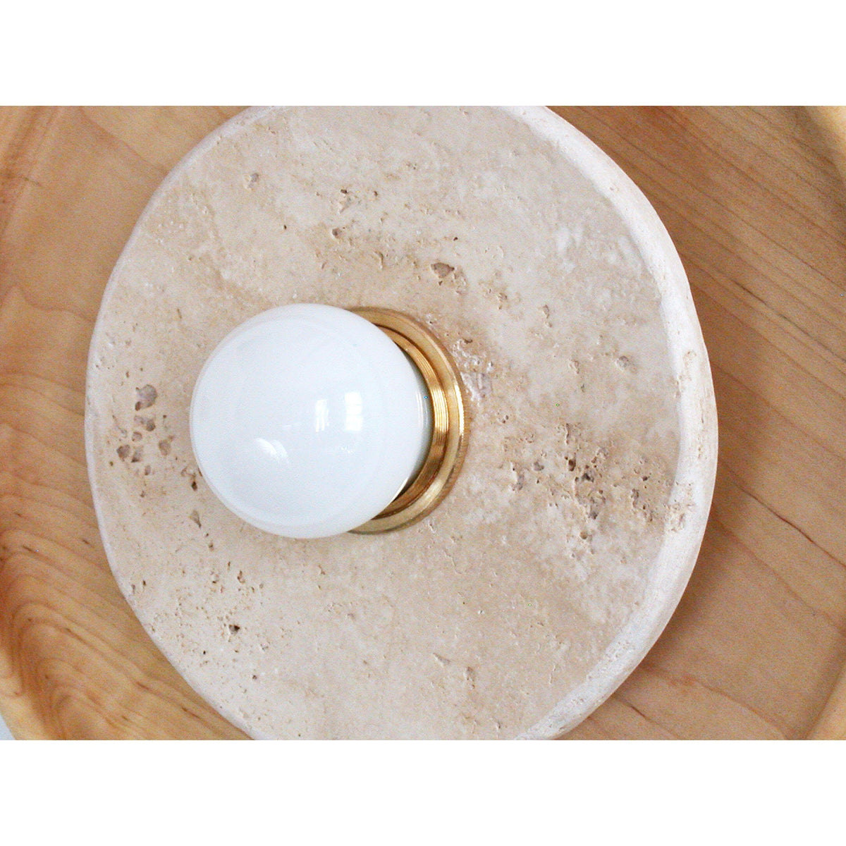Lumenhart travertin wandlamp