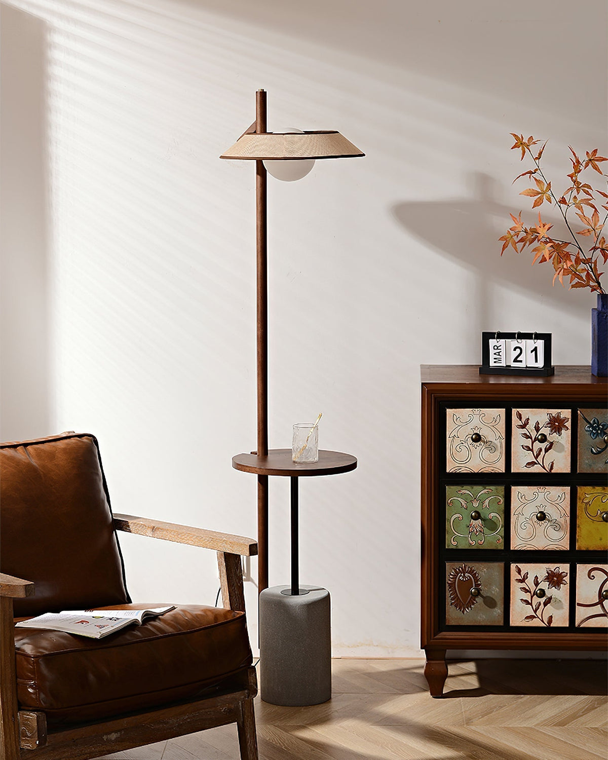 Mirz Minimalistische vloerlamp van walnoothout