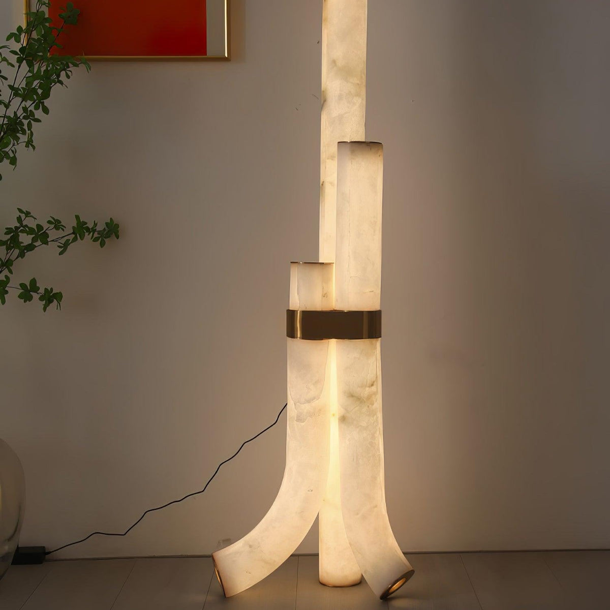 Nivoena vloerlamp van albast