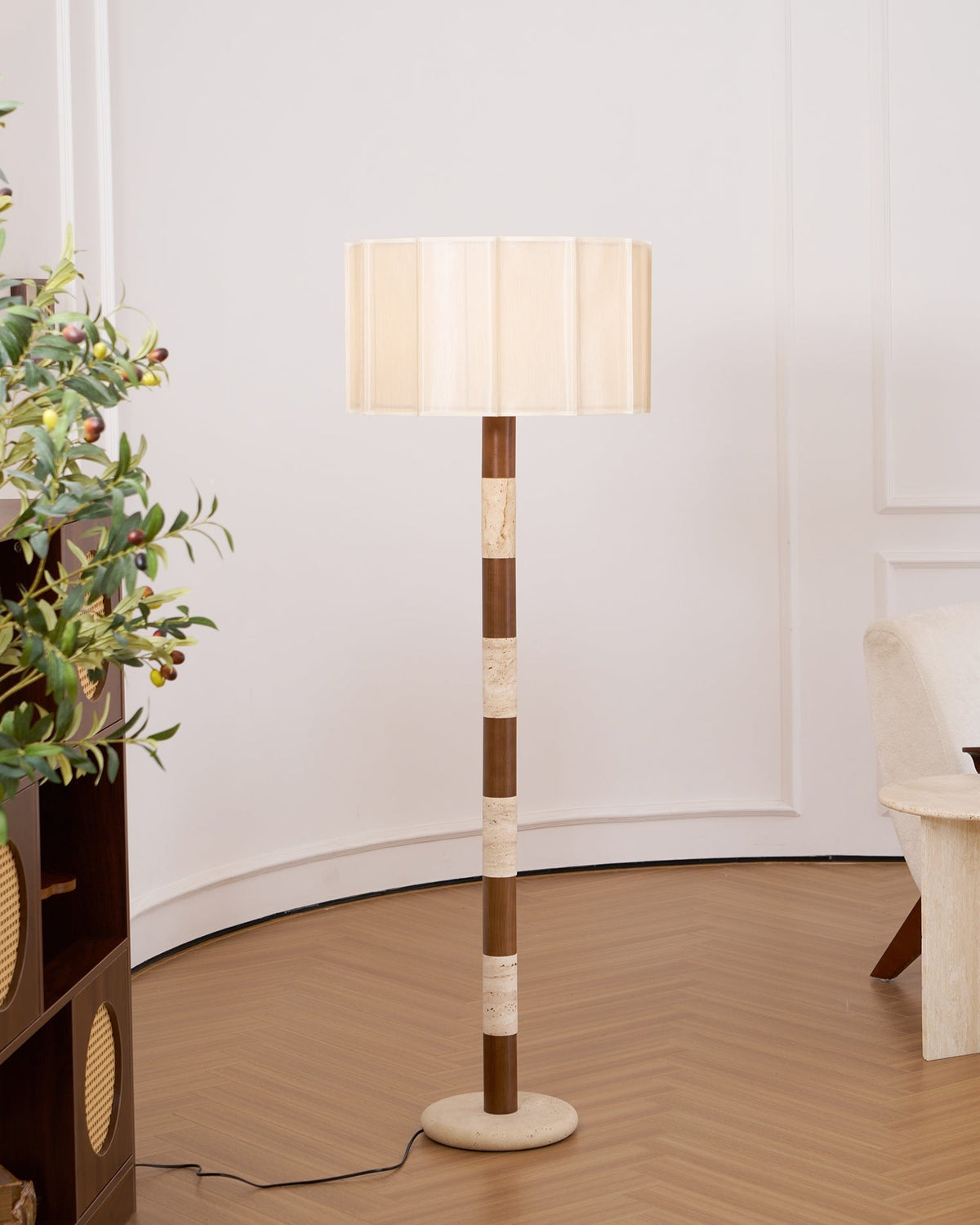 Miruielle vloerlamp