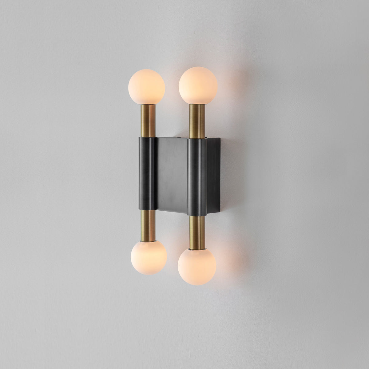 Virairelia Circile wandlamp
