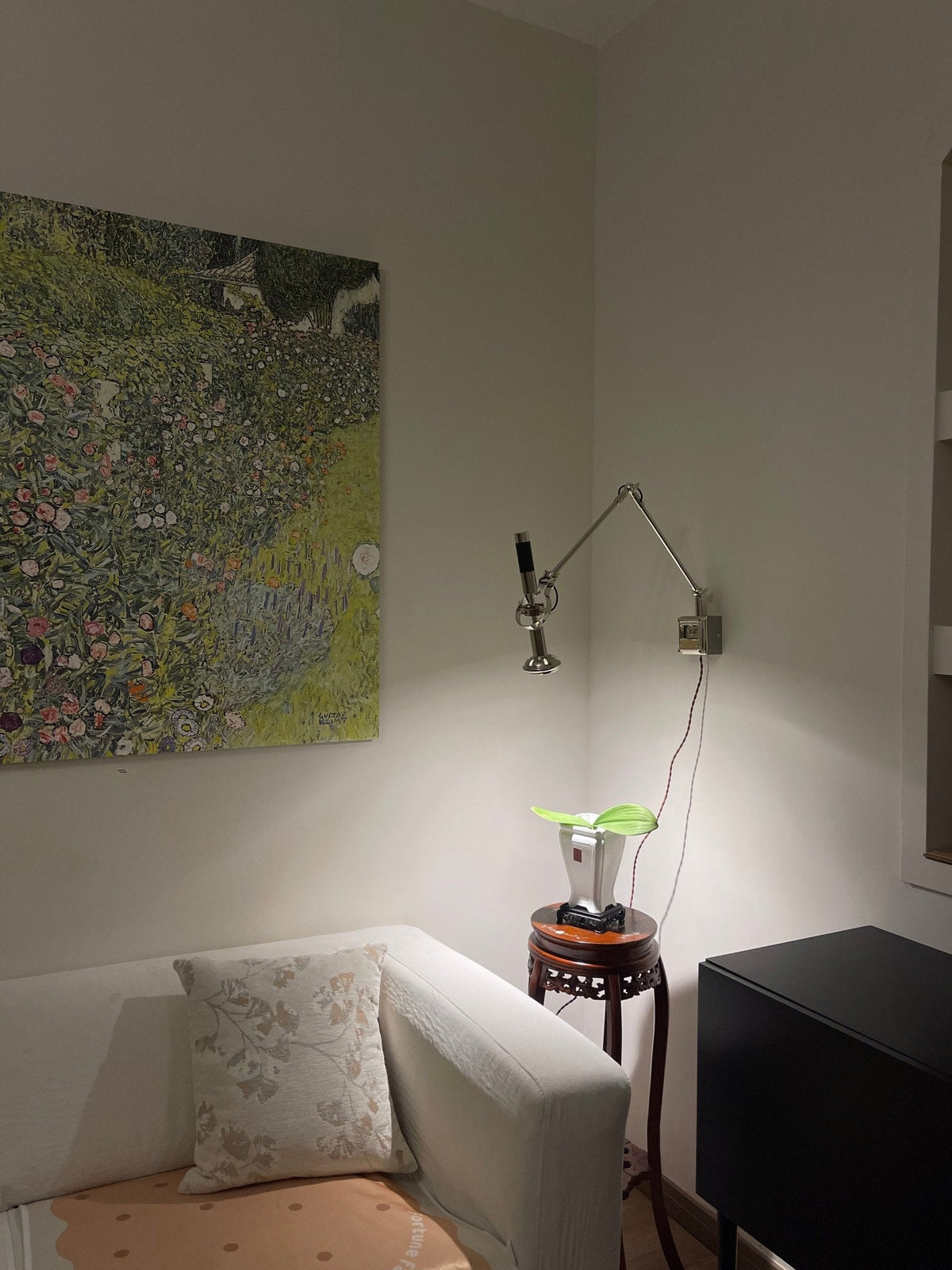 Perv wandlamp met lichtstraal