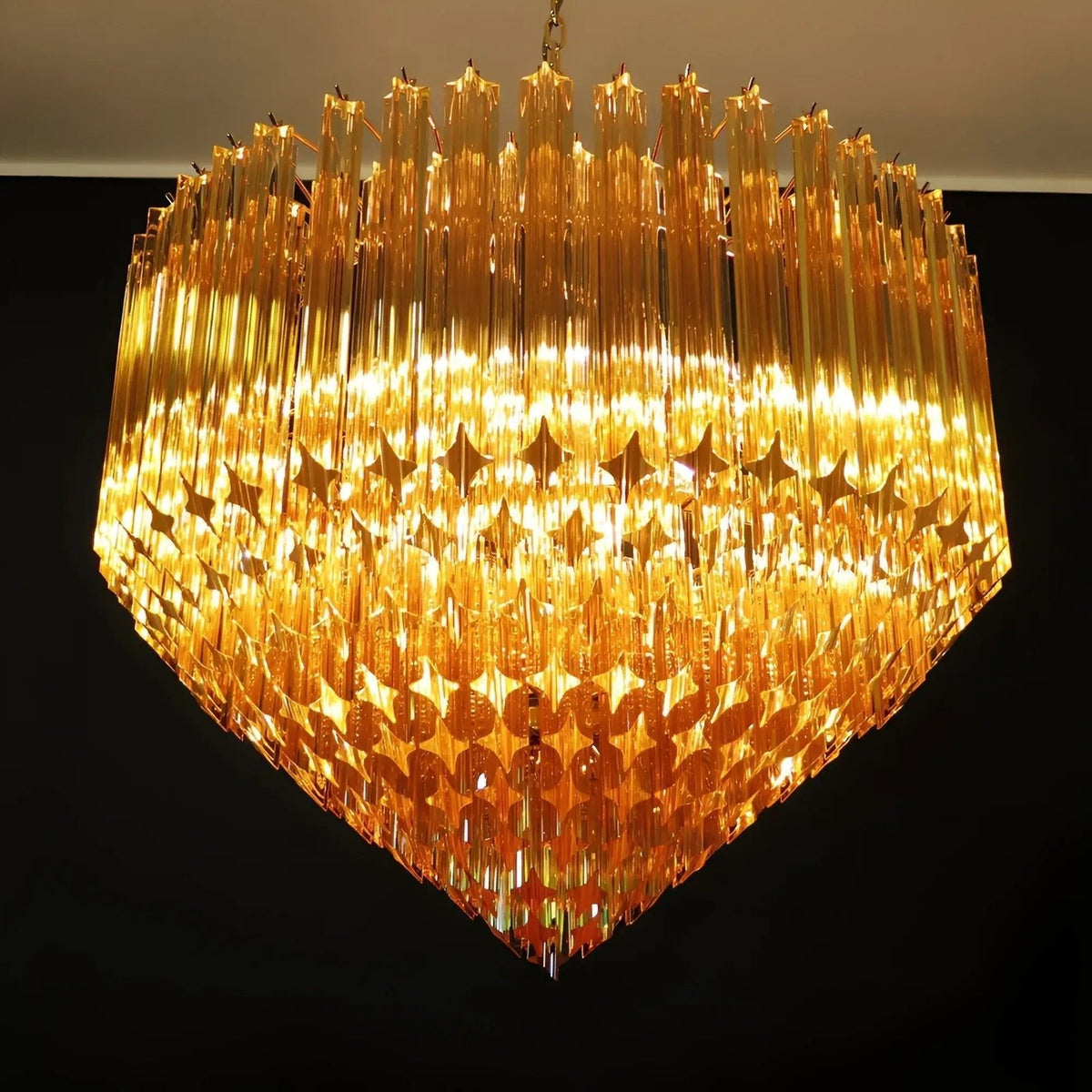 Celiselle kroonluchter met amberkleurige Murano-glasprismen Grand Art