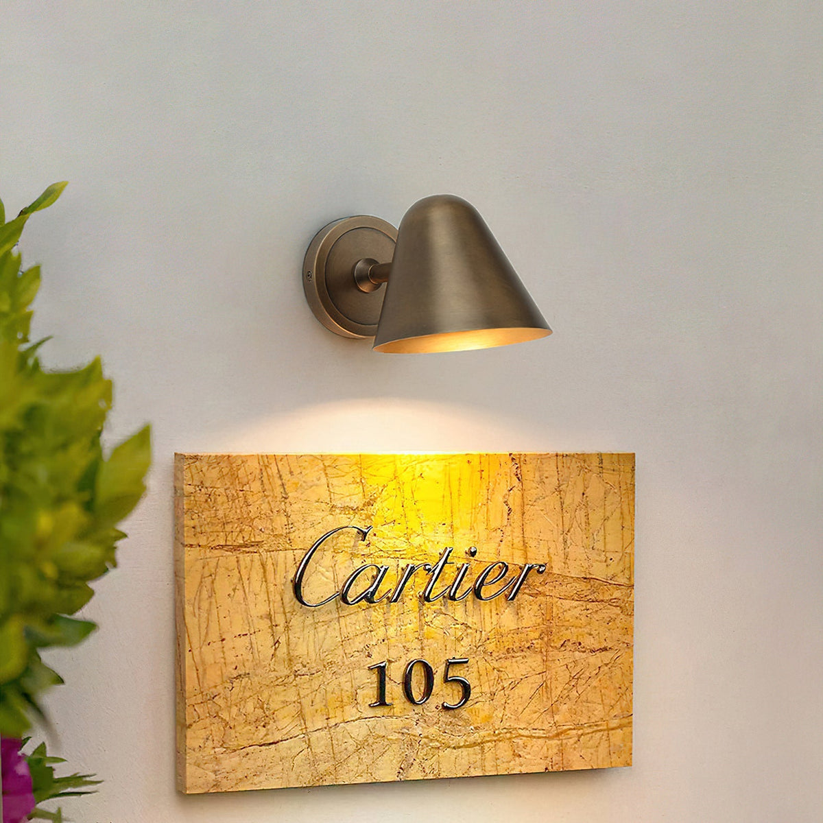Orelelaria wandlamp met afwerking Antique Bronze