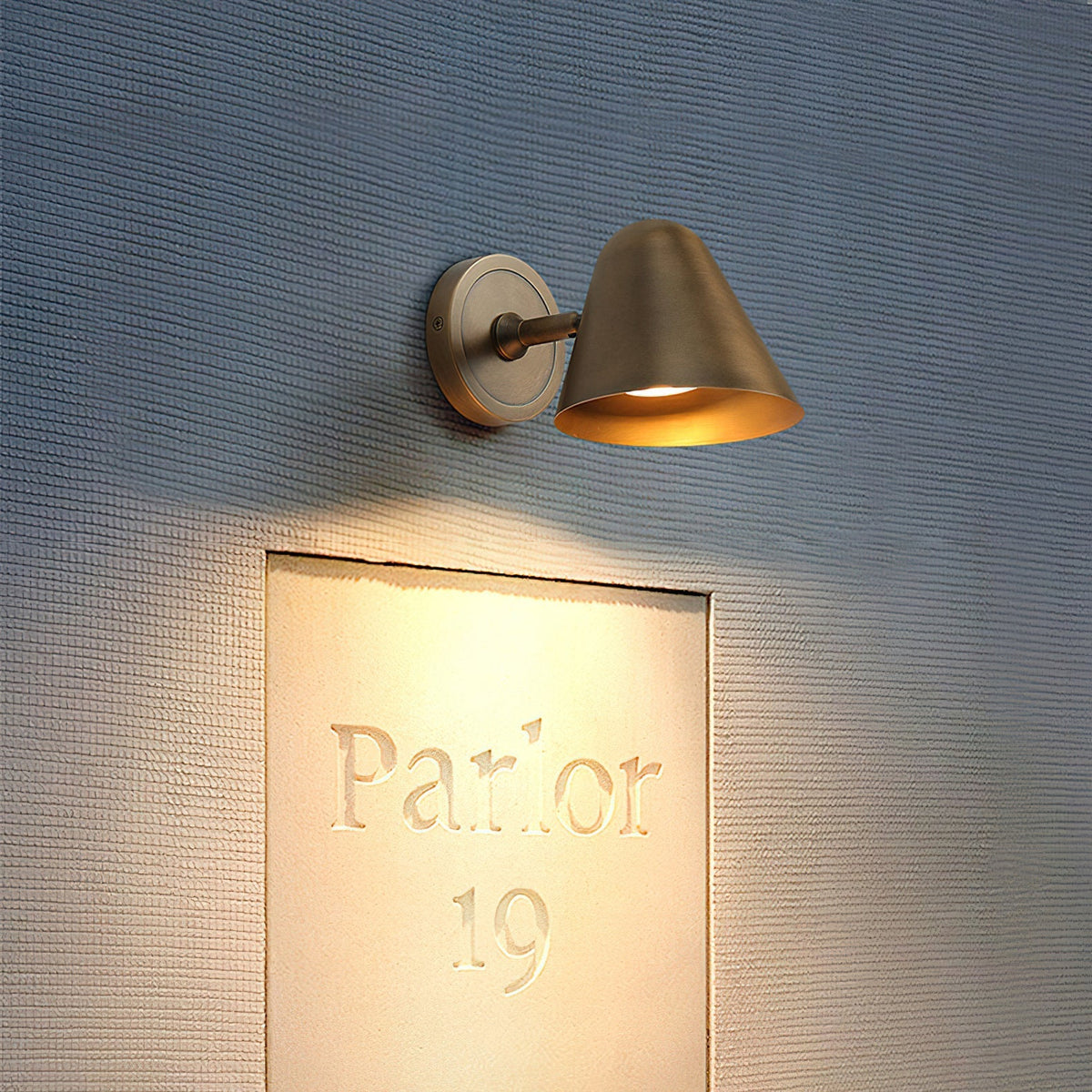 Orelelaria wandlamp met afwerking Antique Bronze