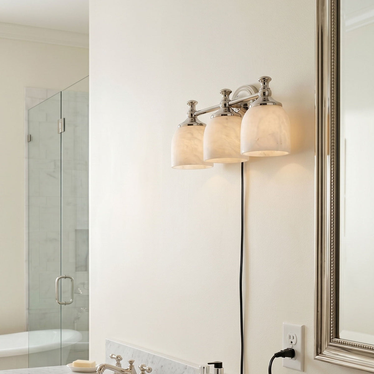 Pembroke wandlamp
