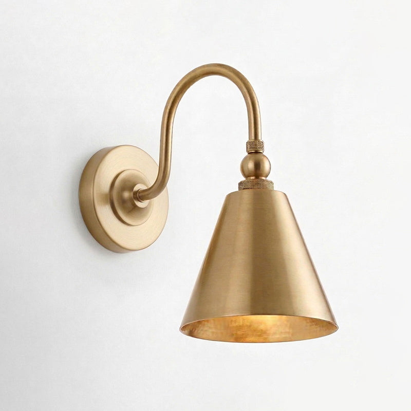Forna messing wandlamp