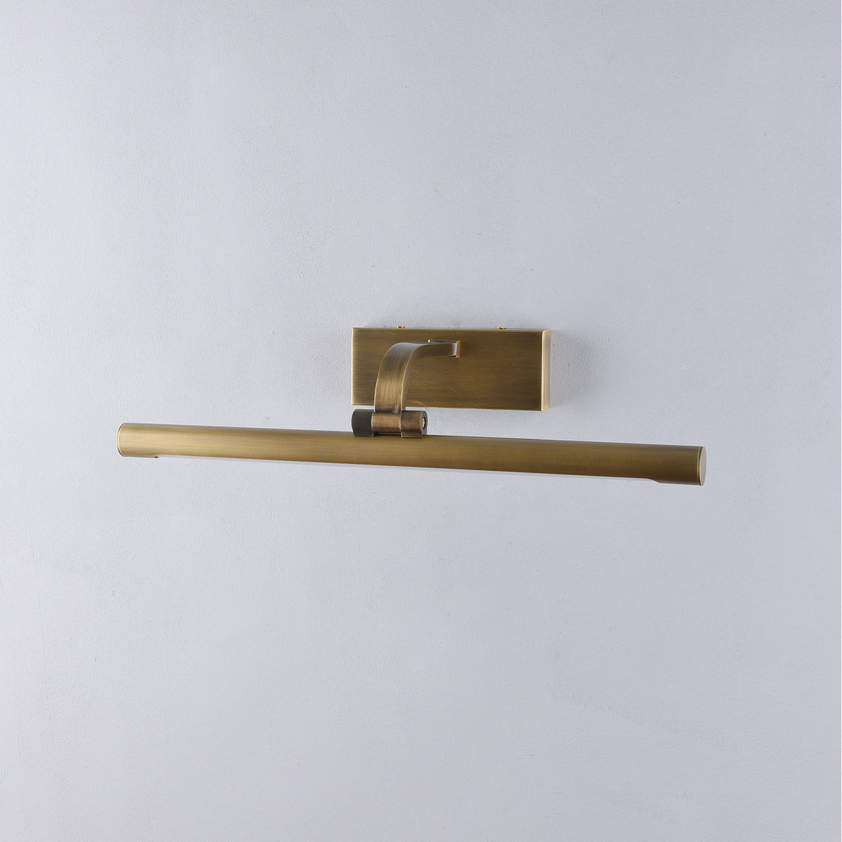 Ciruaine wandlamp