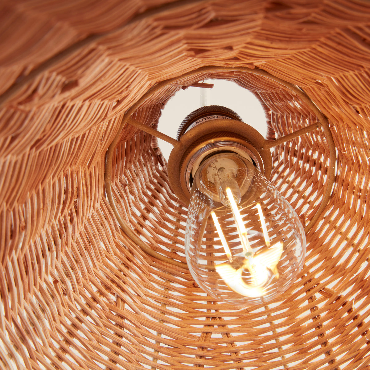 Kasbah hanglamp van rotan met conische vorm
