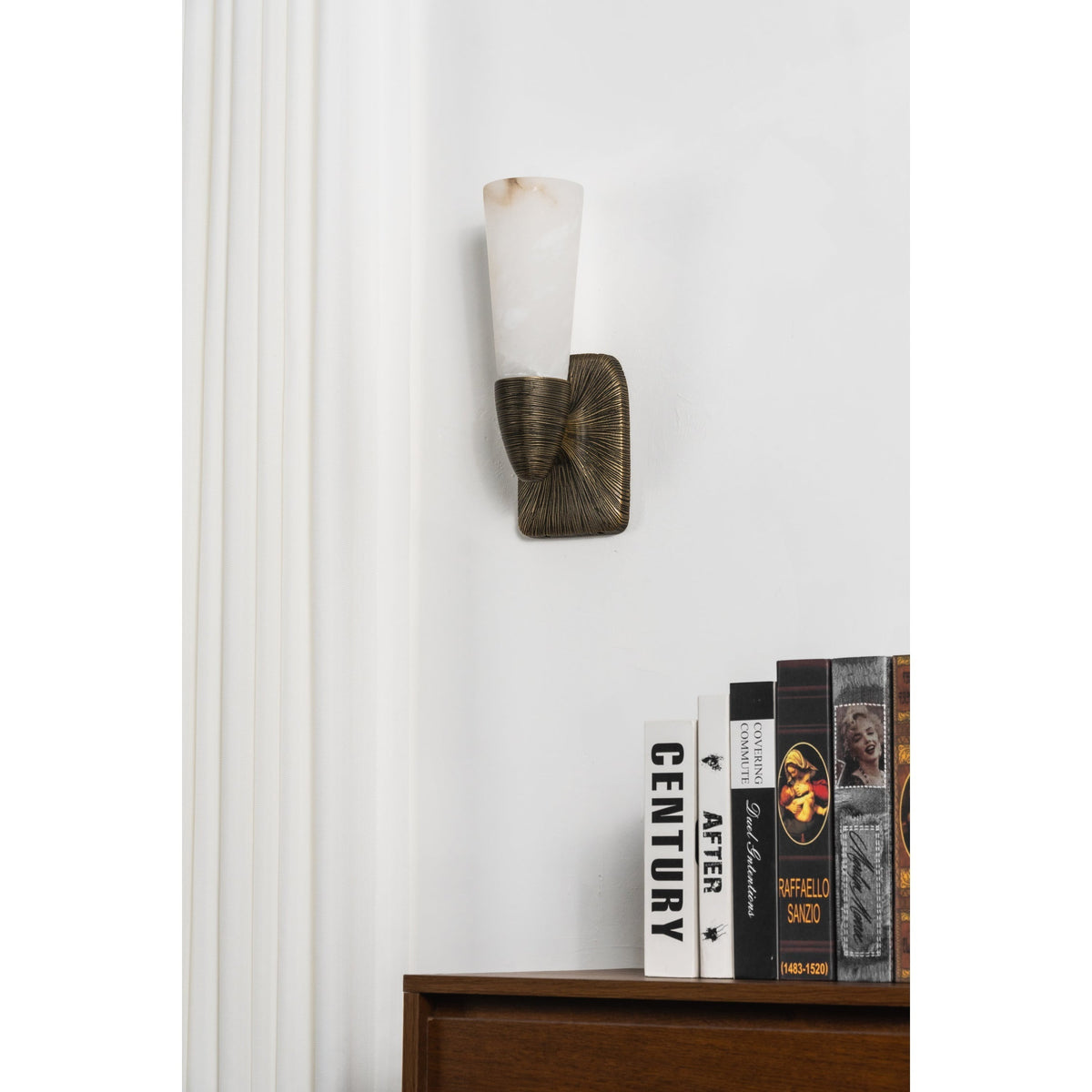 Sorenaine wandlamp