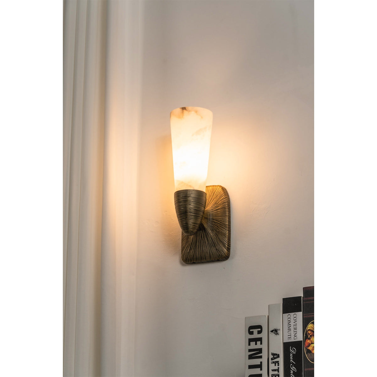 Sorenaine wandlamp