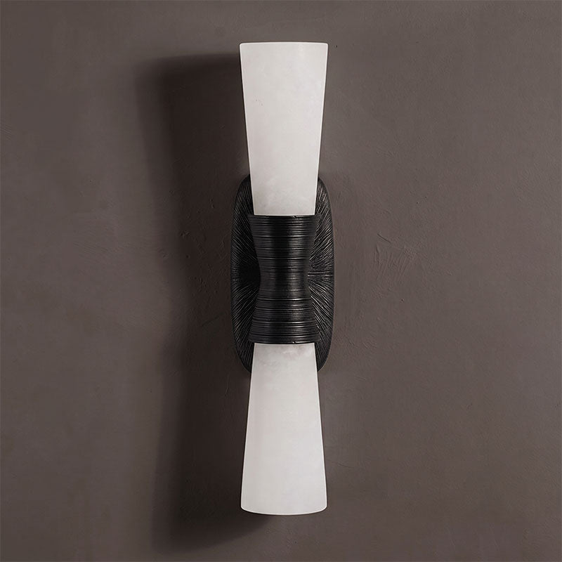 Sorenaine wandlamp