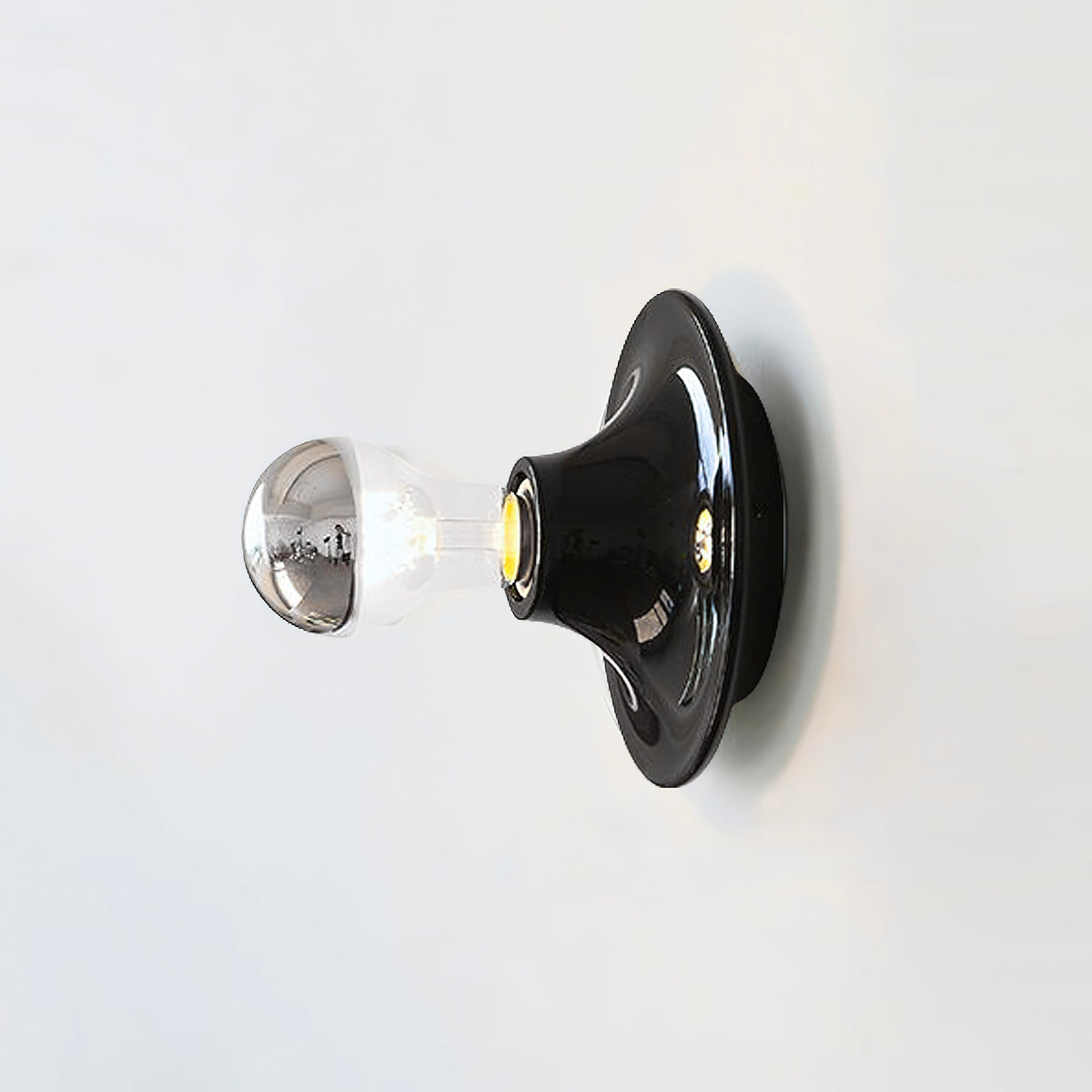 Lioreielle wandlamp geel