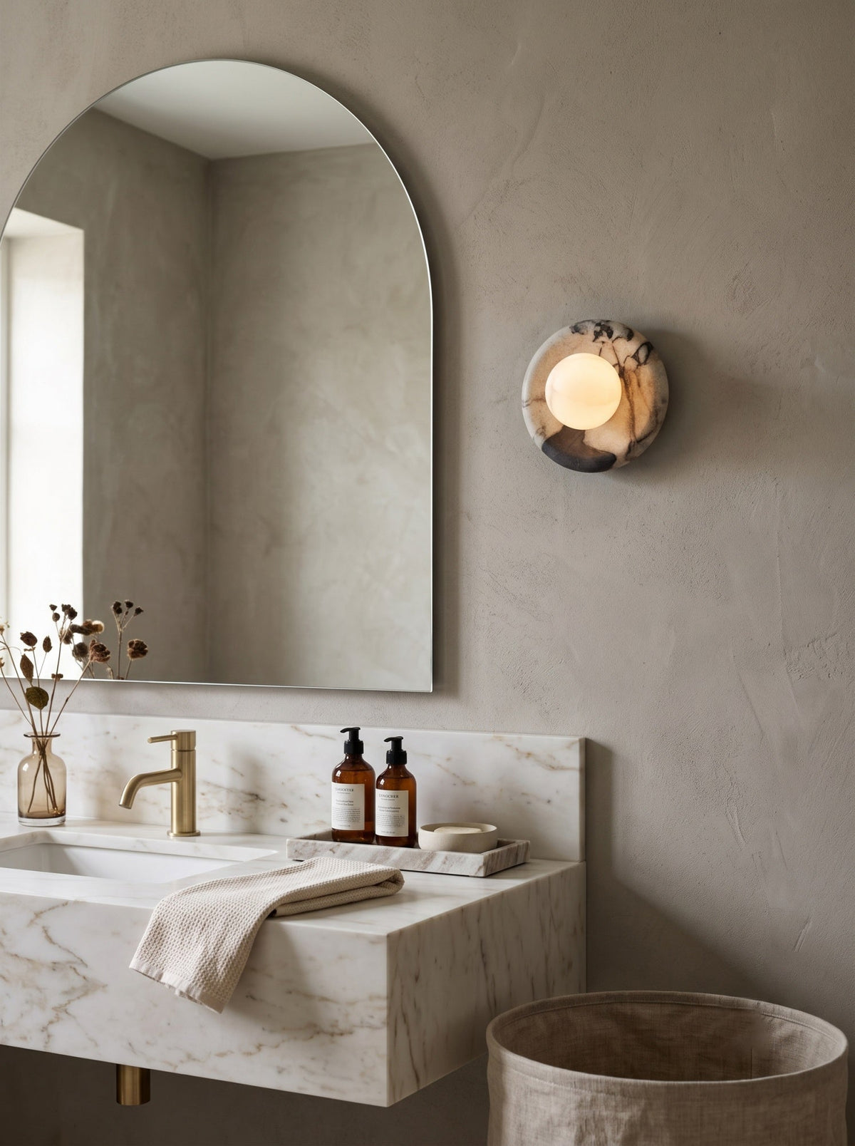 Avenoeria wandlamp