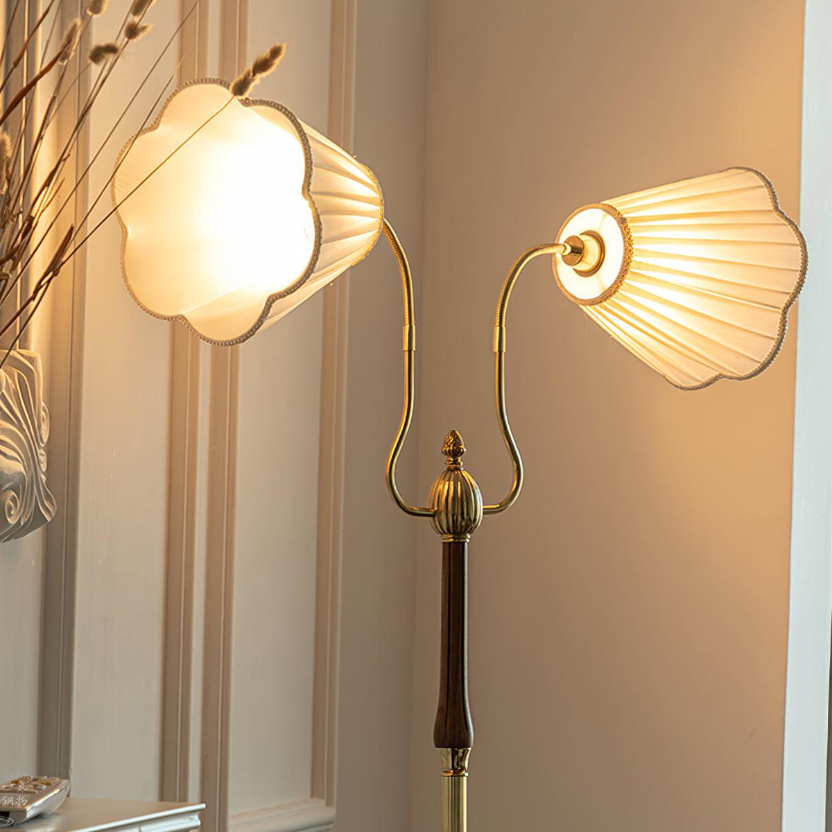 Noruia vloerlamp