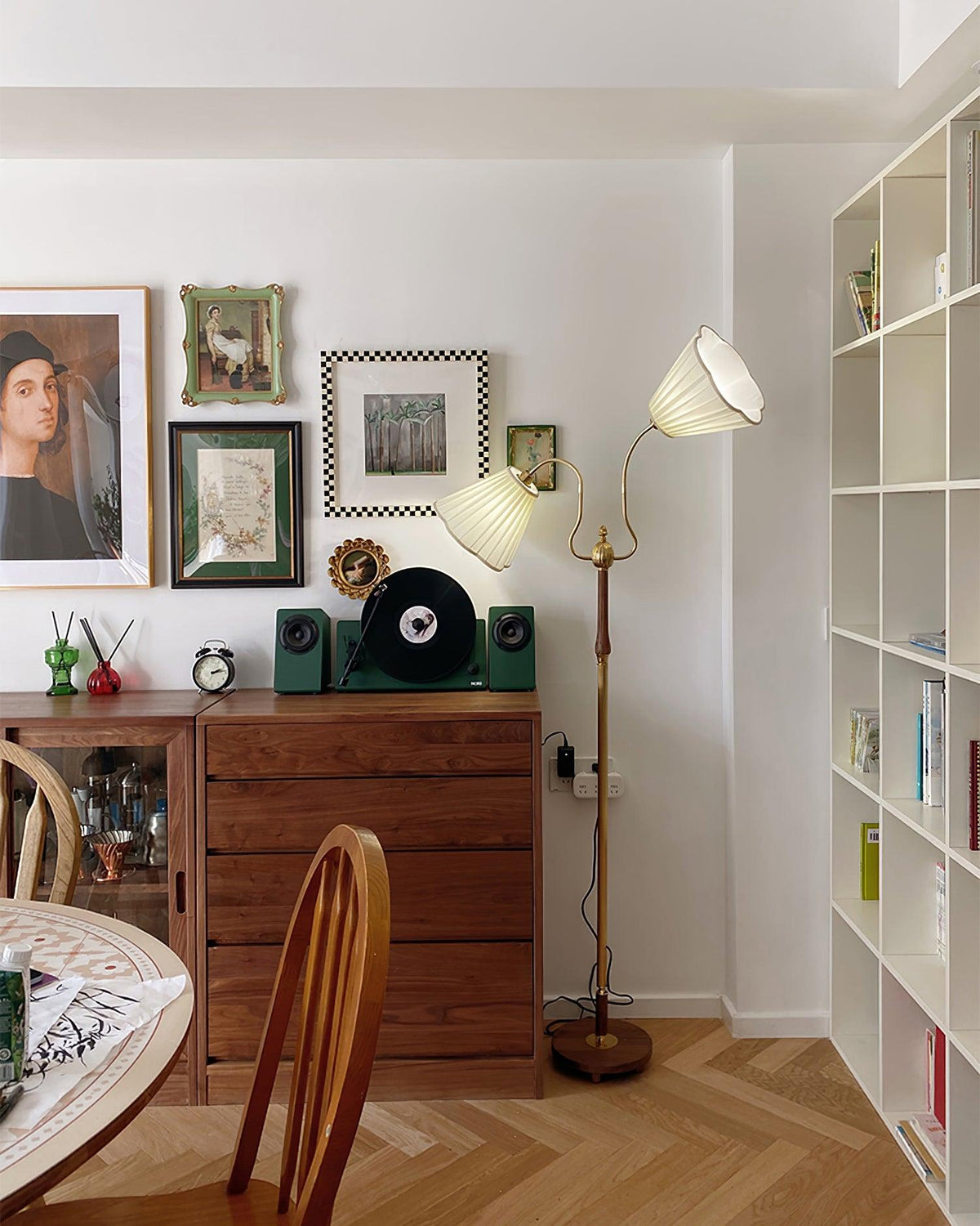 Noruia vloerlamp