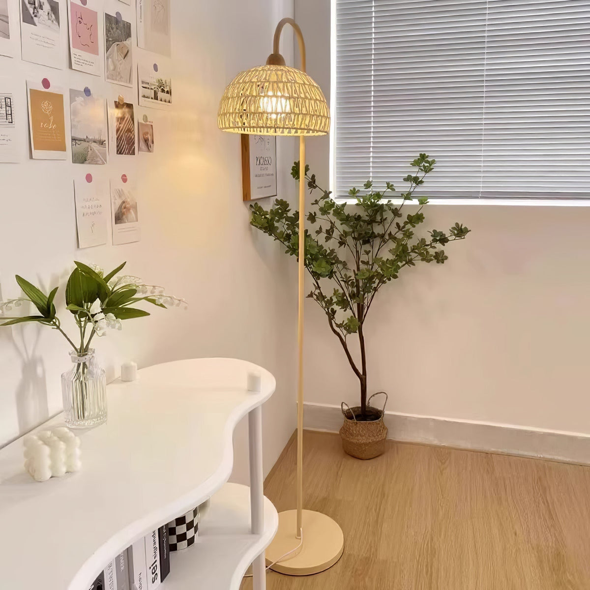 Tor vloerlamp minimalistisch beige