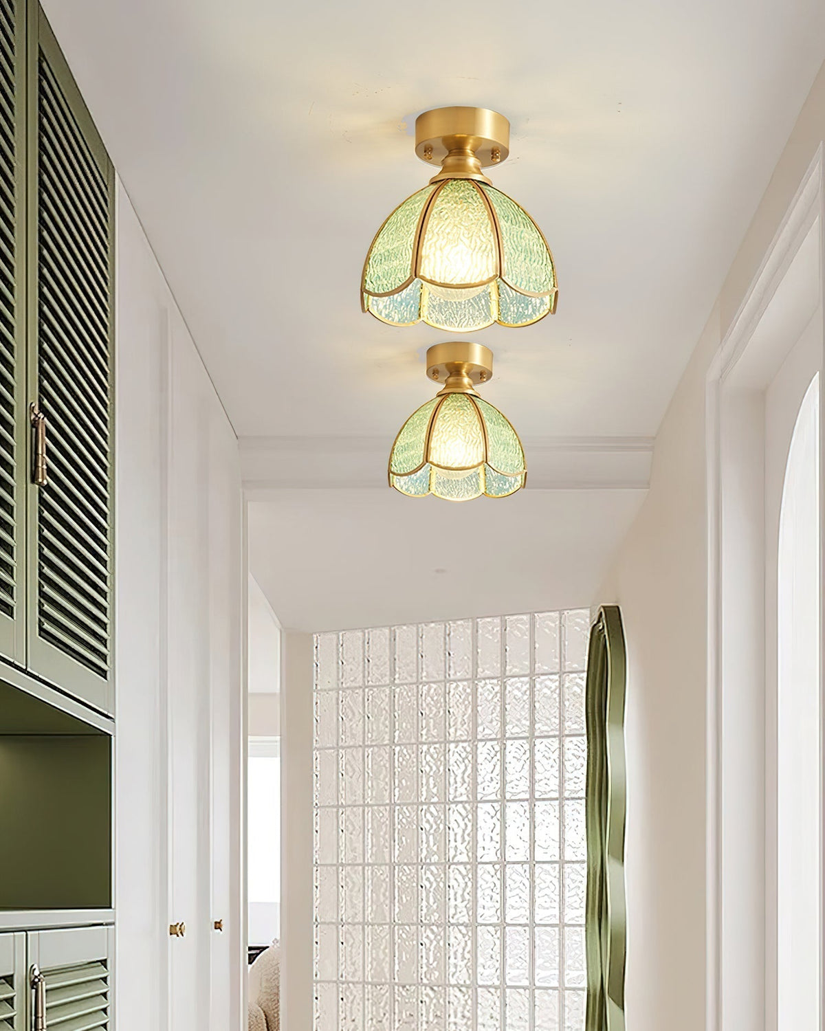 Nexo Tiffany-stijl plafondlamp met geëmailleerd glas