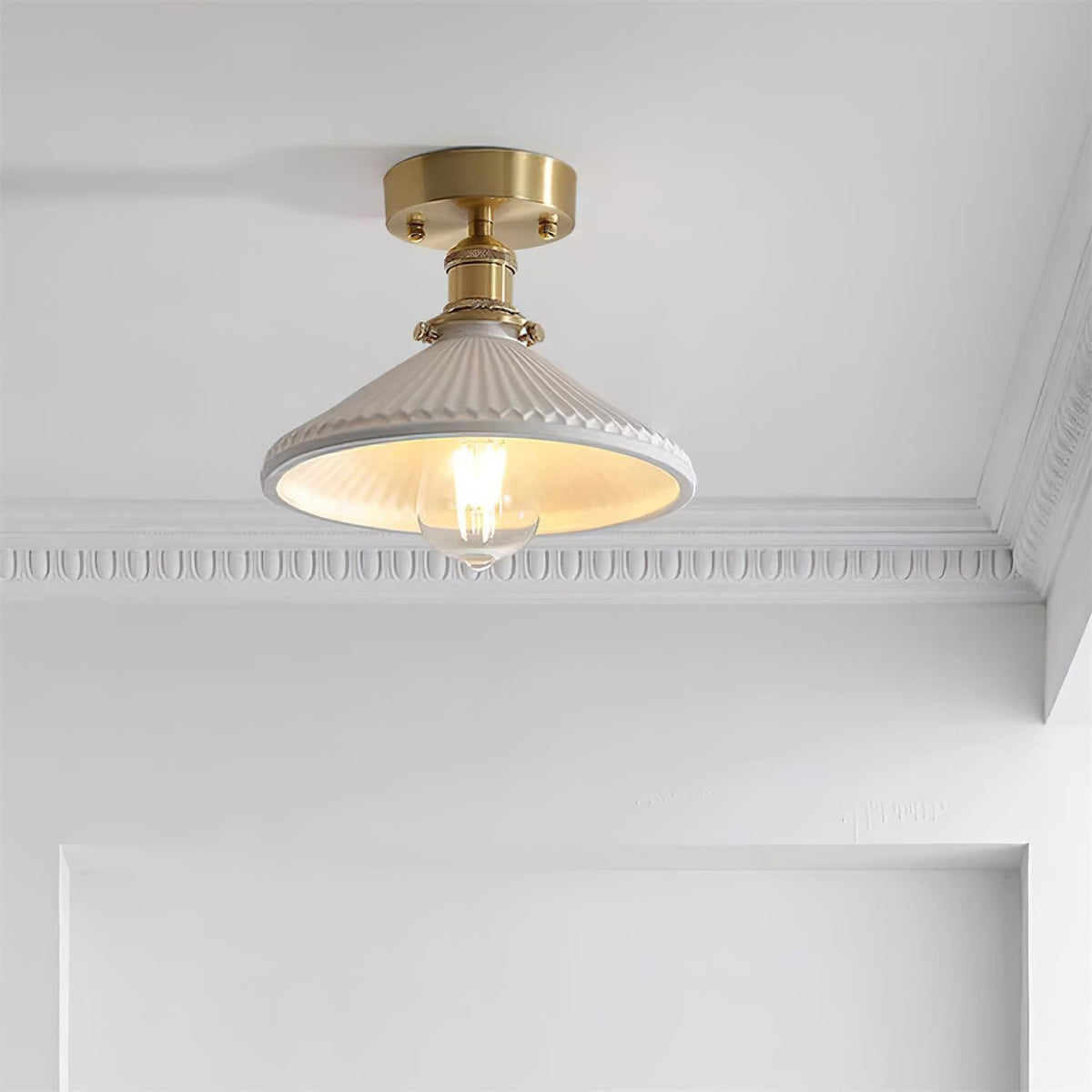 Belmont Vintage messing & keramische plafondlamp