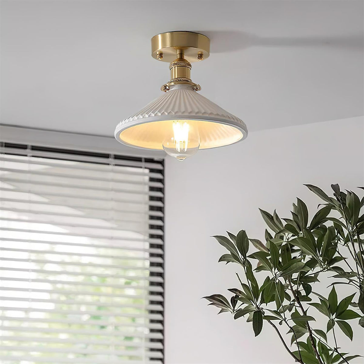 Belmont Vintage messing & keramische plafondlamp