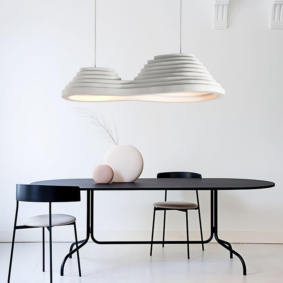 Niruise minimalistische hanglamp van hars