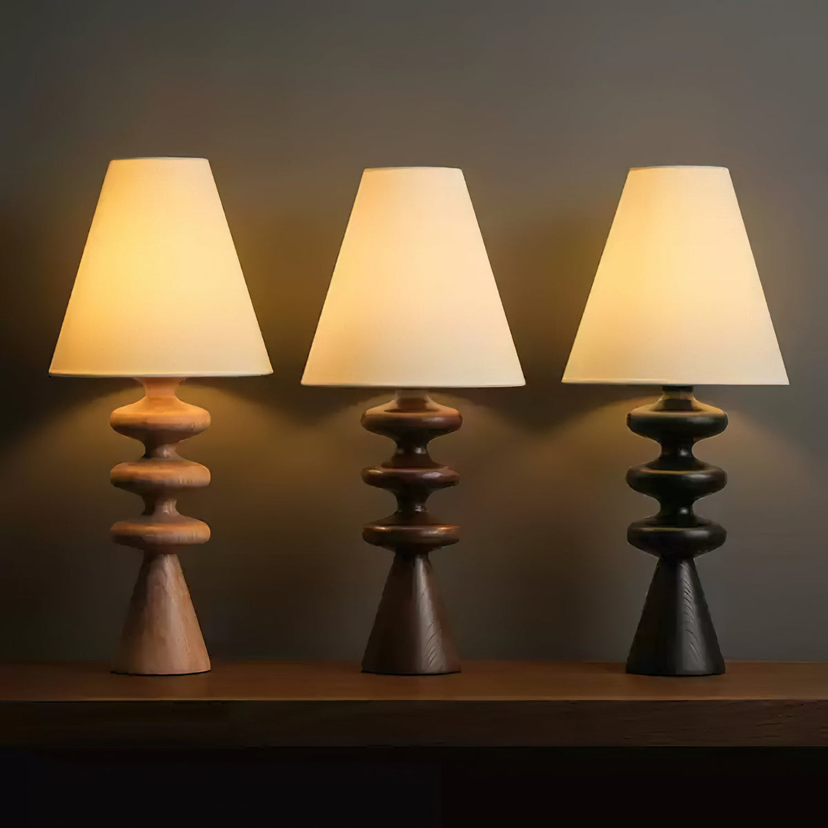 Zelms moderne tafellamp van hout