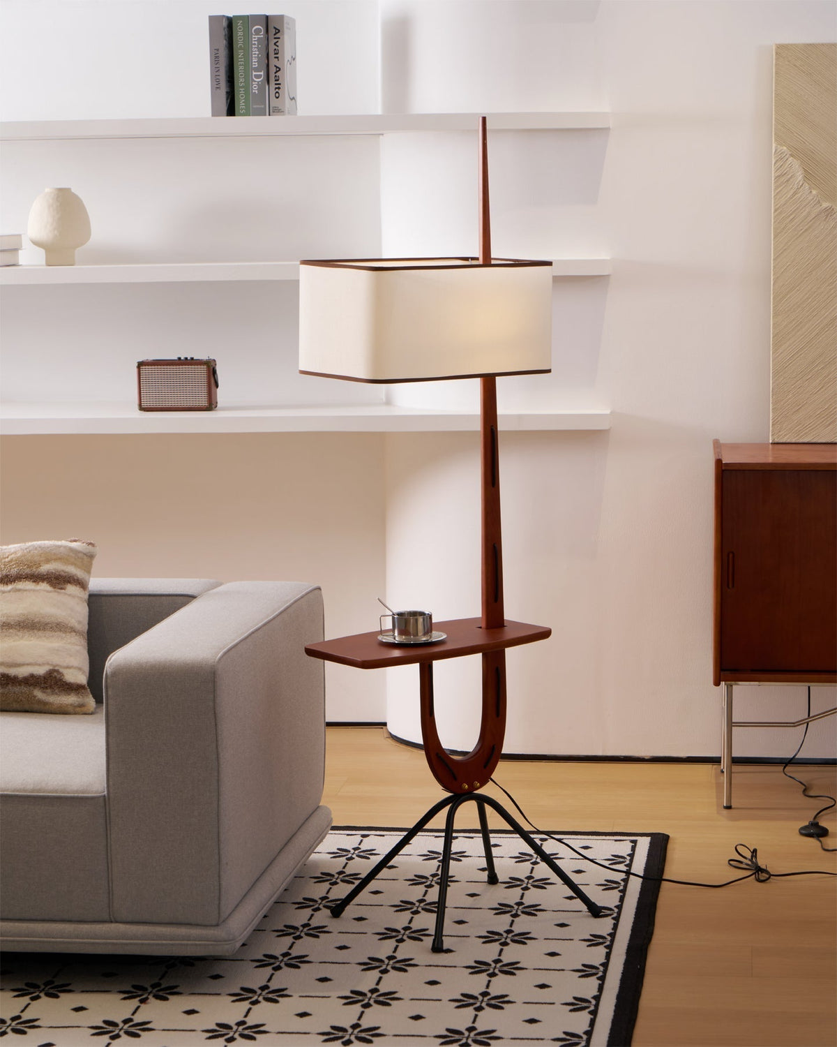 Vemara Mid Century Houten vloerlamp