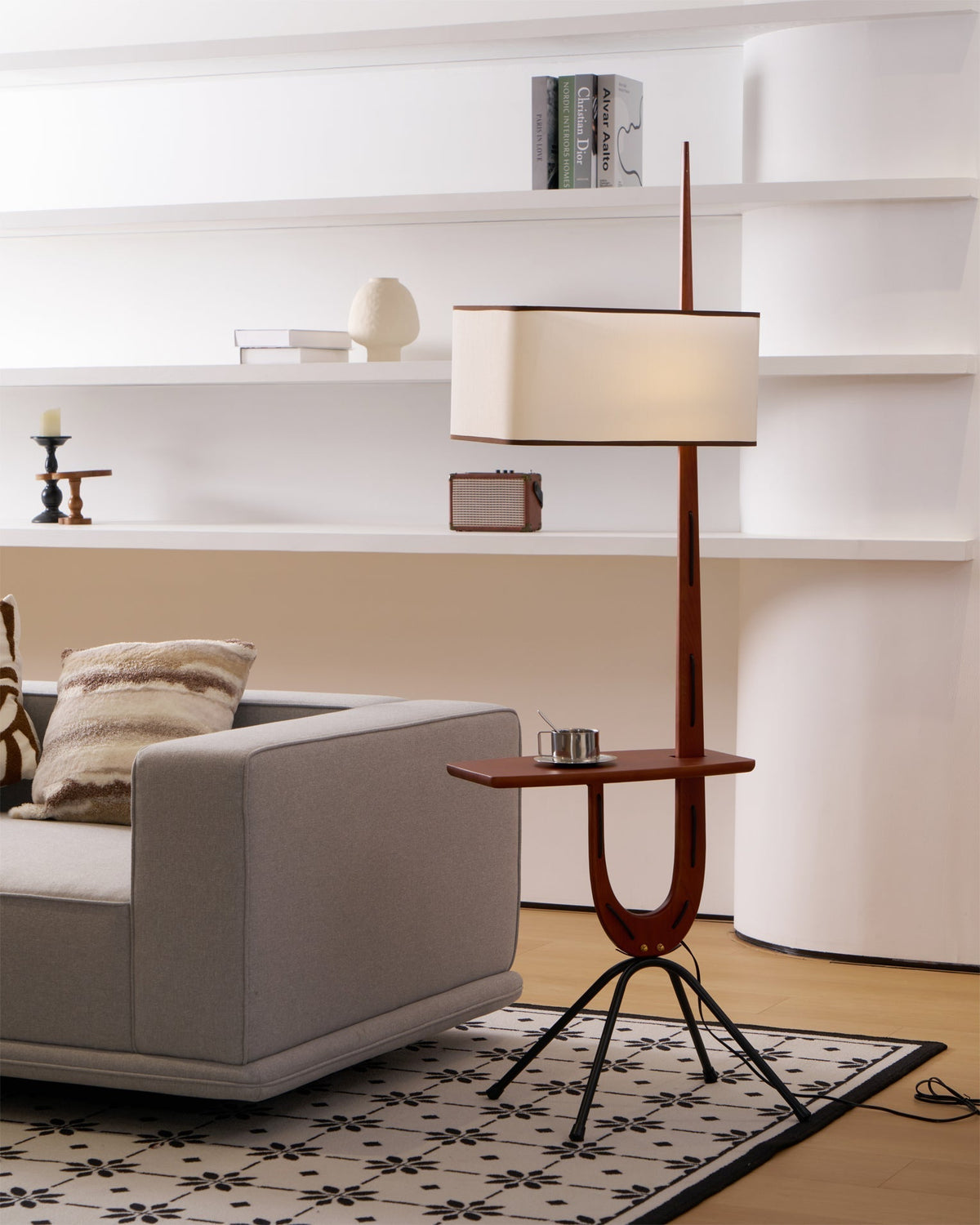 Vemara Mid Century Houten vloerlamp
