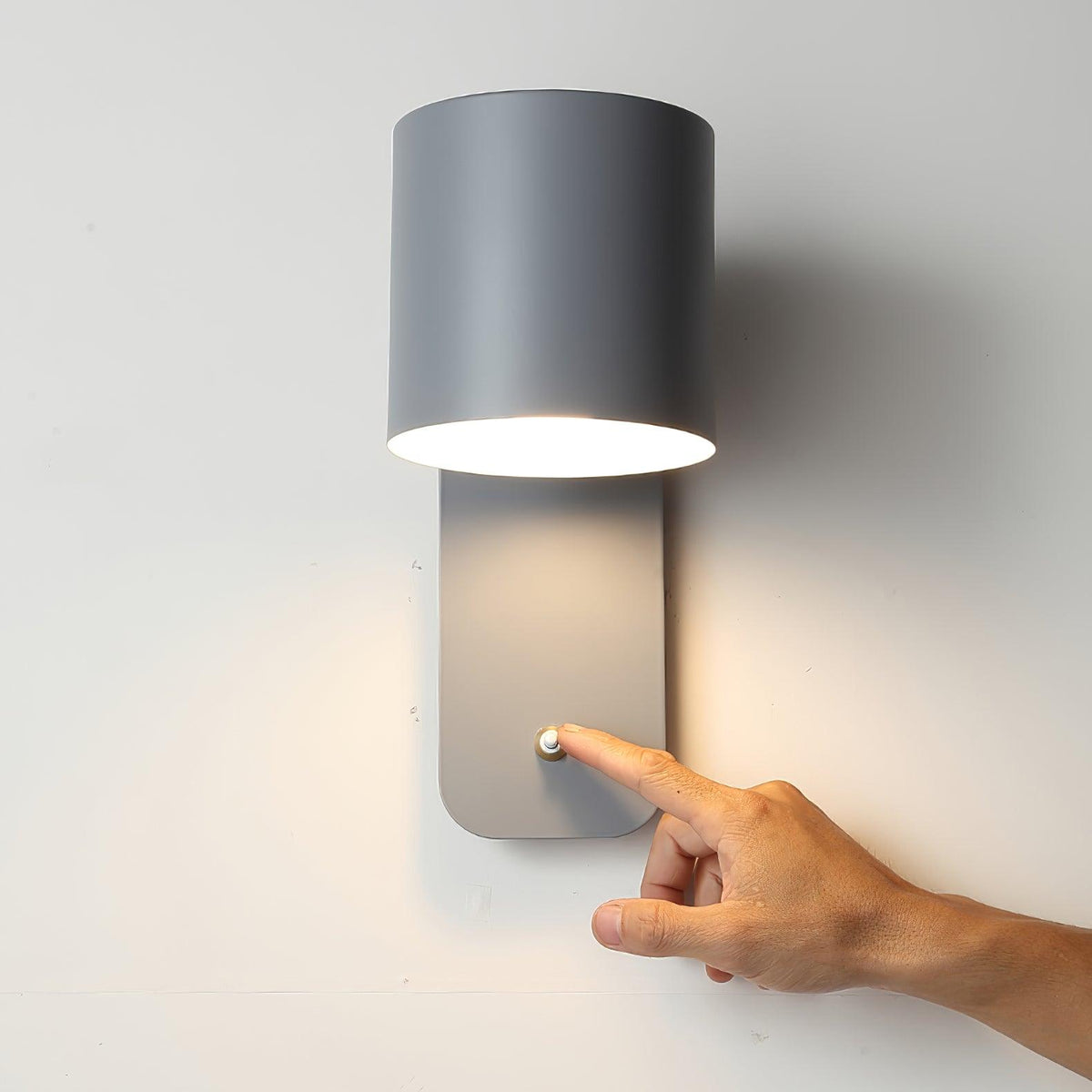Lumuiella wandlamp met Draaibare Cilinder