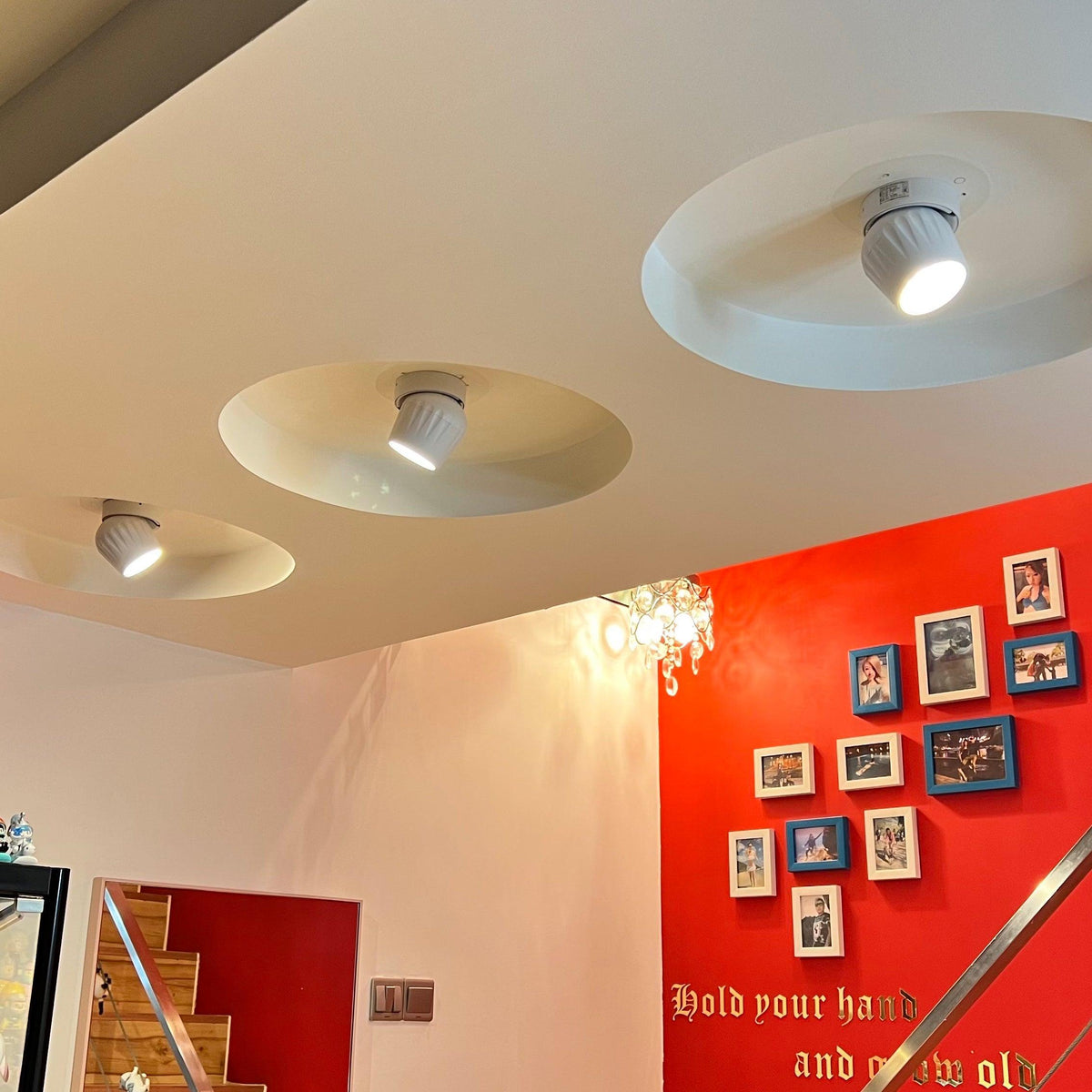 Keveny plafondspot aluminium geribbel draaibaar minimalistisch