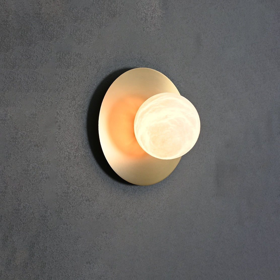 Eirueria albasten wandlamp
