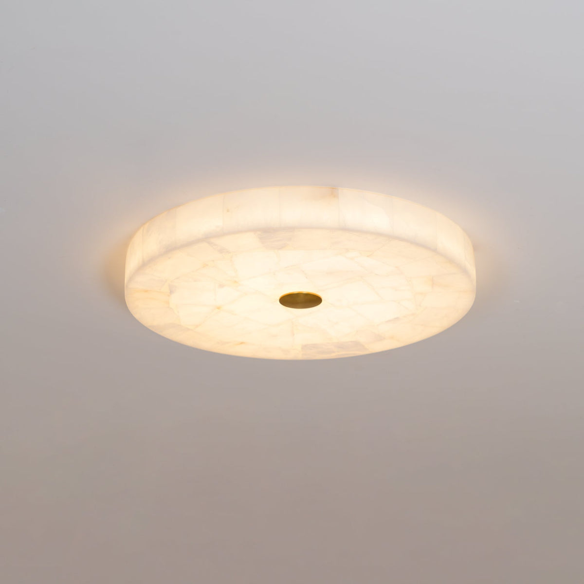 Nivael ronde plafondlamp van albast