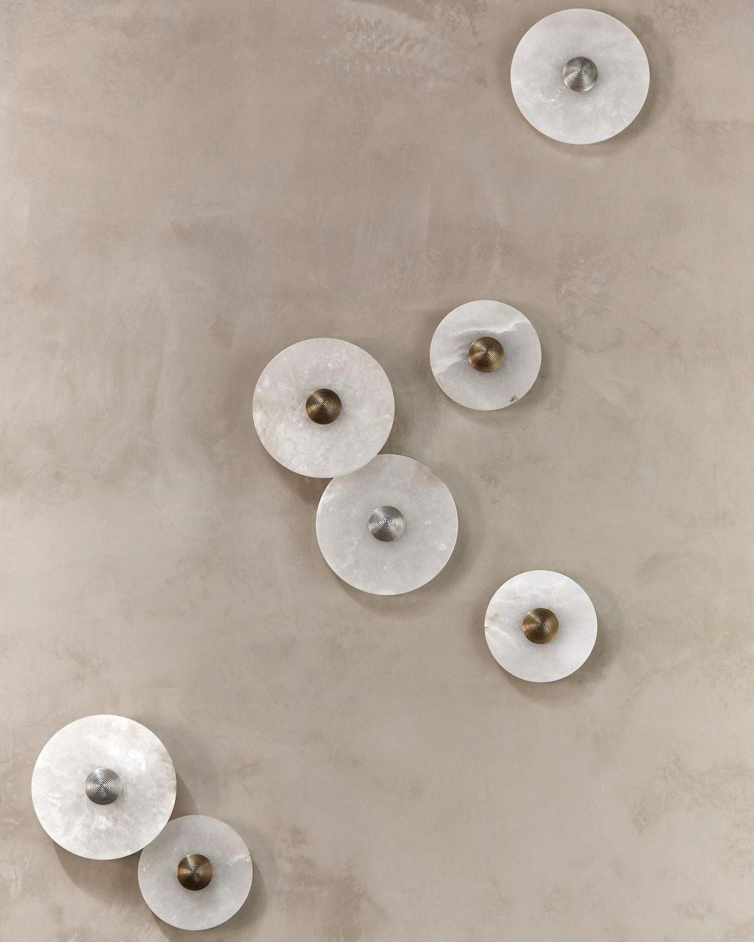 Apollo ronde albasten wandlamp