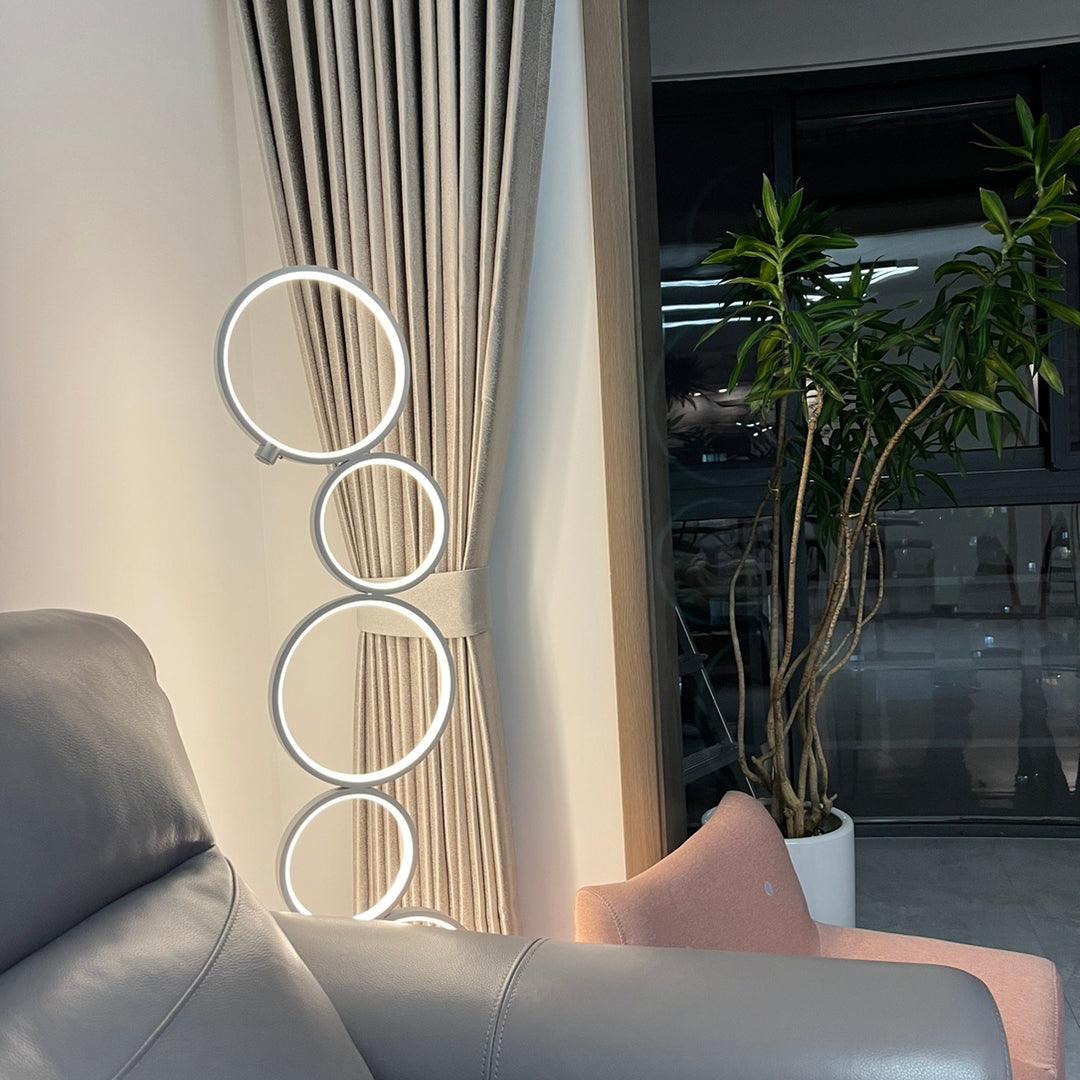 Noroaine vloerlamp
