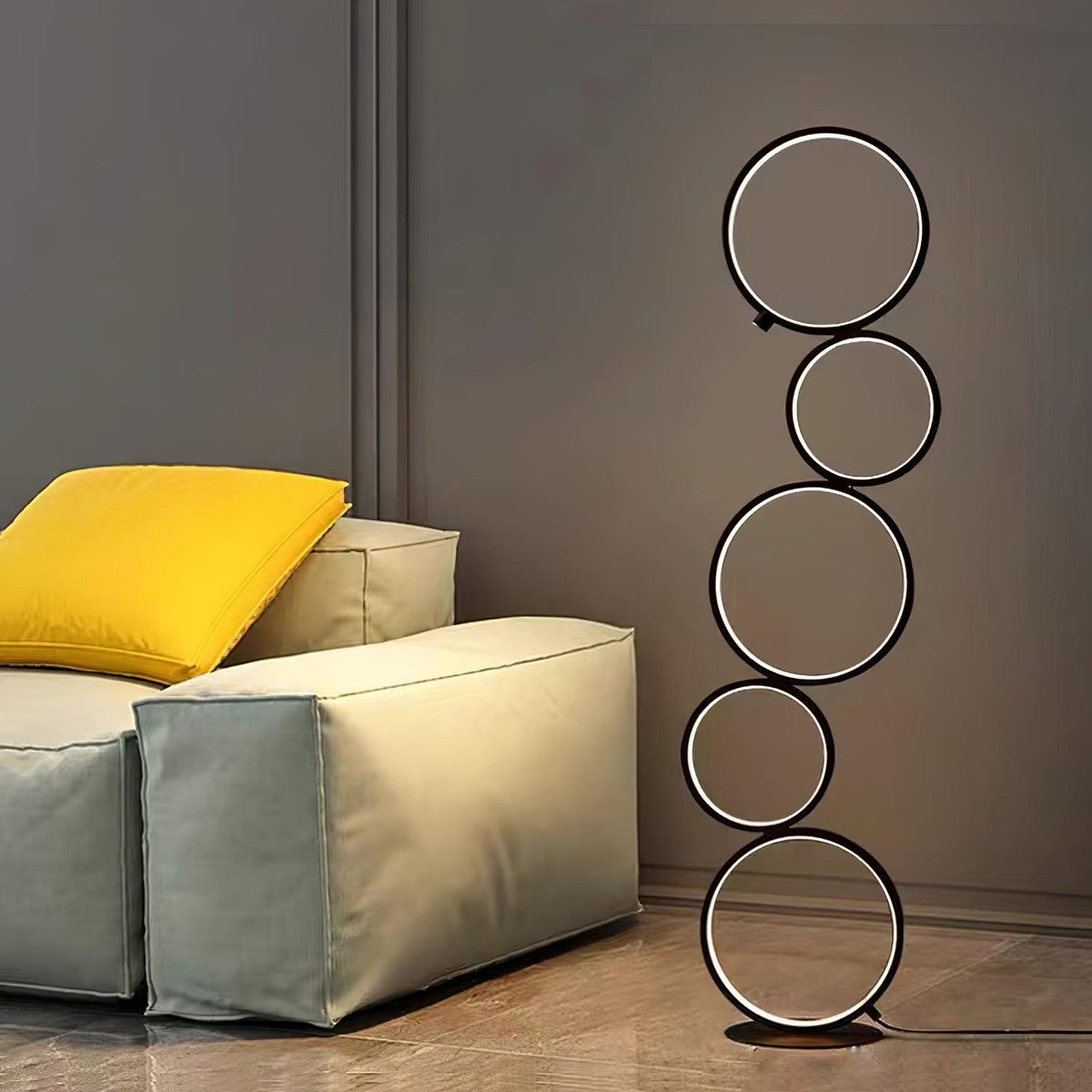 Noroaine vloerlamp