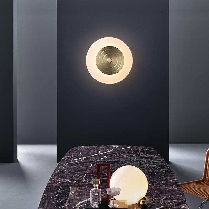 Pyrron ronde wandlamp in maanvorm