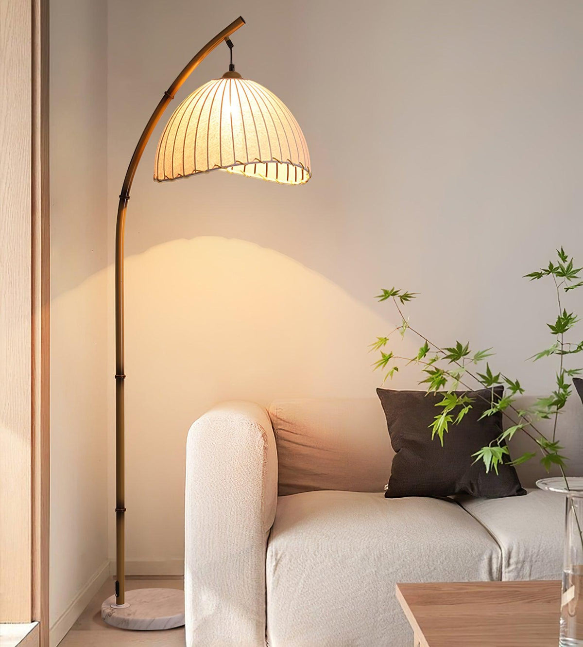 Liveno Minimalistische vloerlamp van marmer