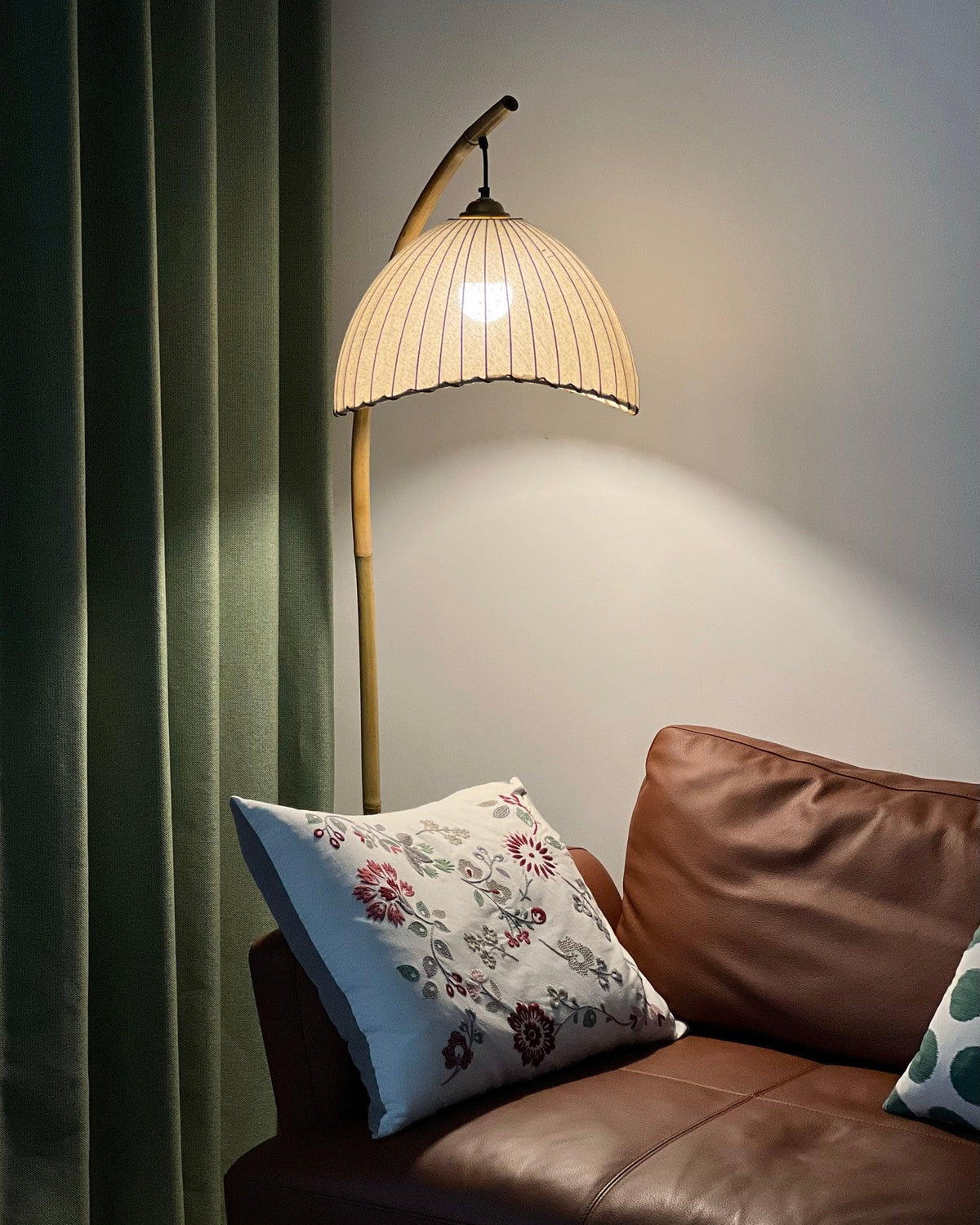 Liveno Minimalistische vloerlamp van marmer