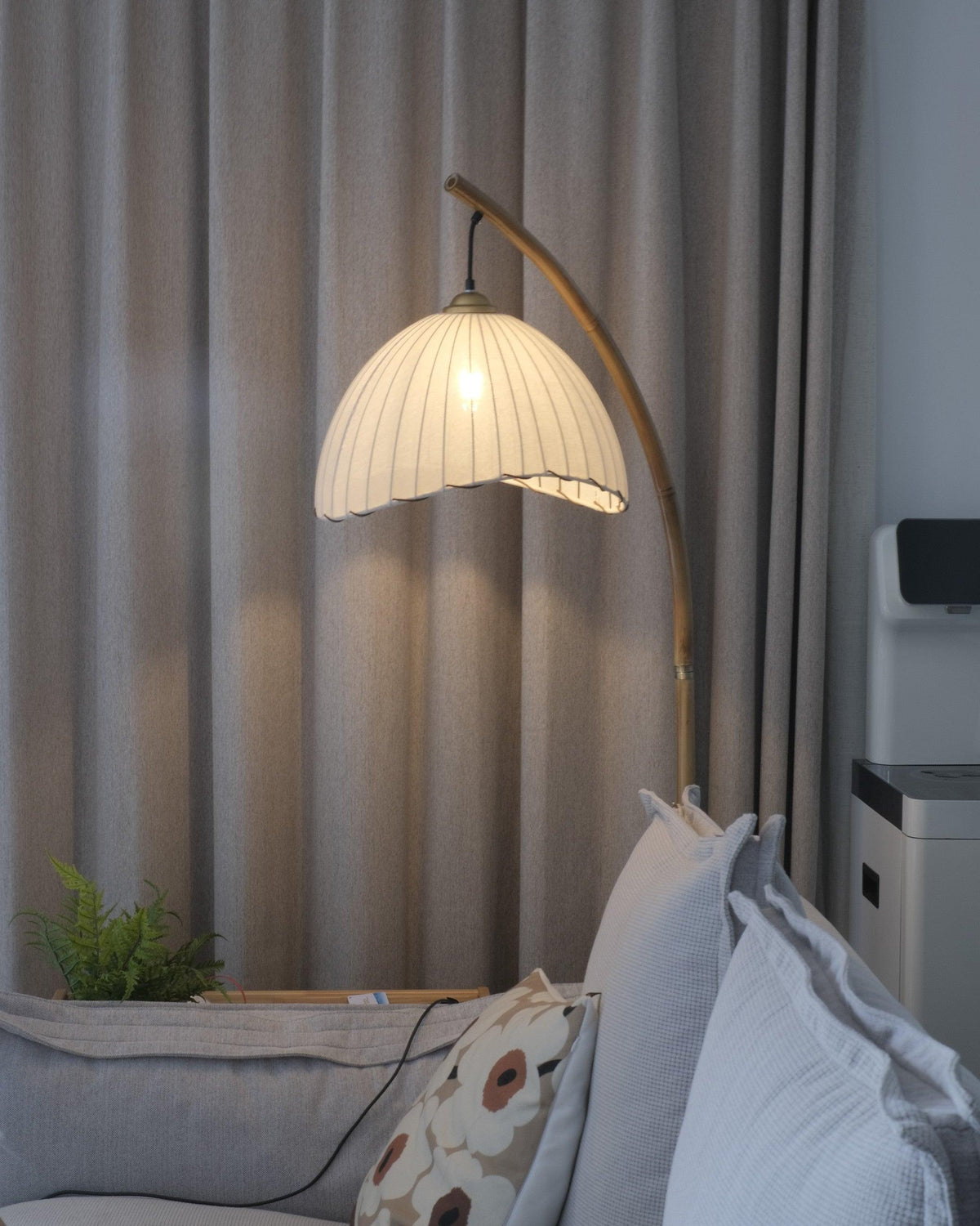 Liveno Minimalistische vloerlamp van marmer