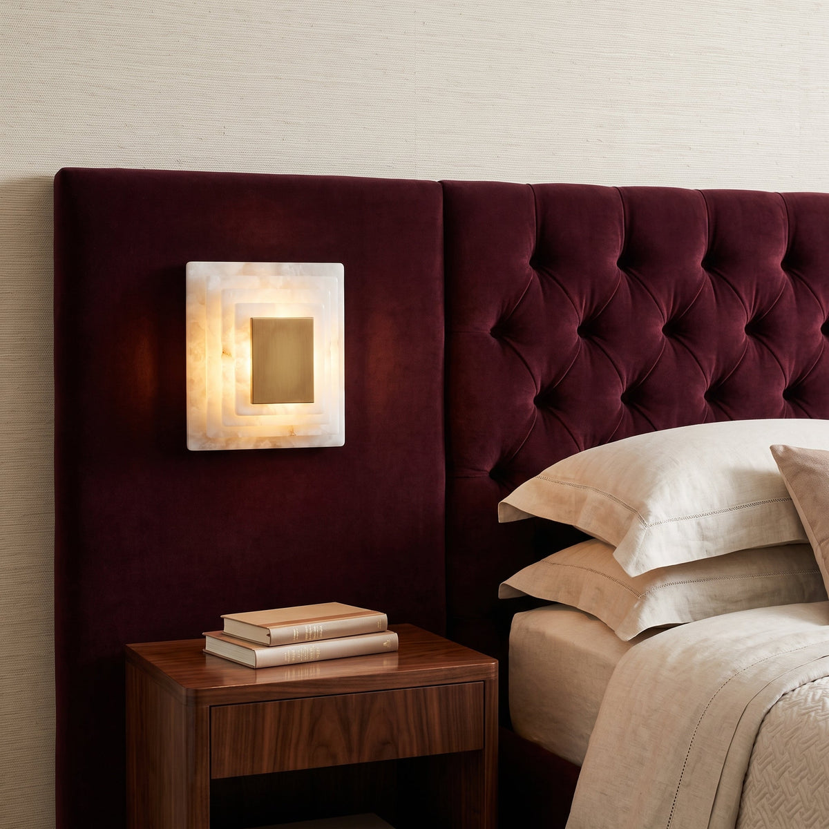 Sedgemere gelaagde albast wandlamp