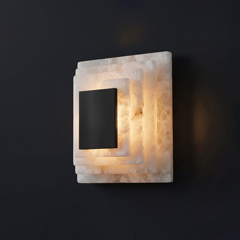 Sedgemere gelaagde albast wandlamp