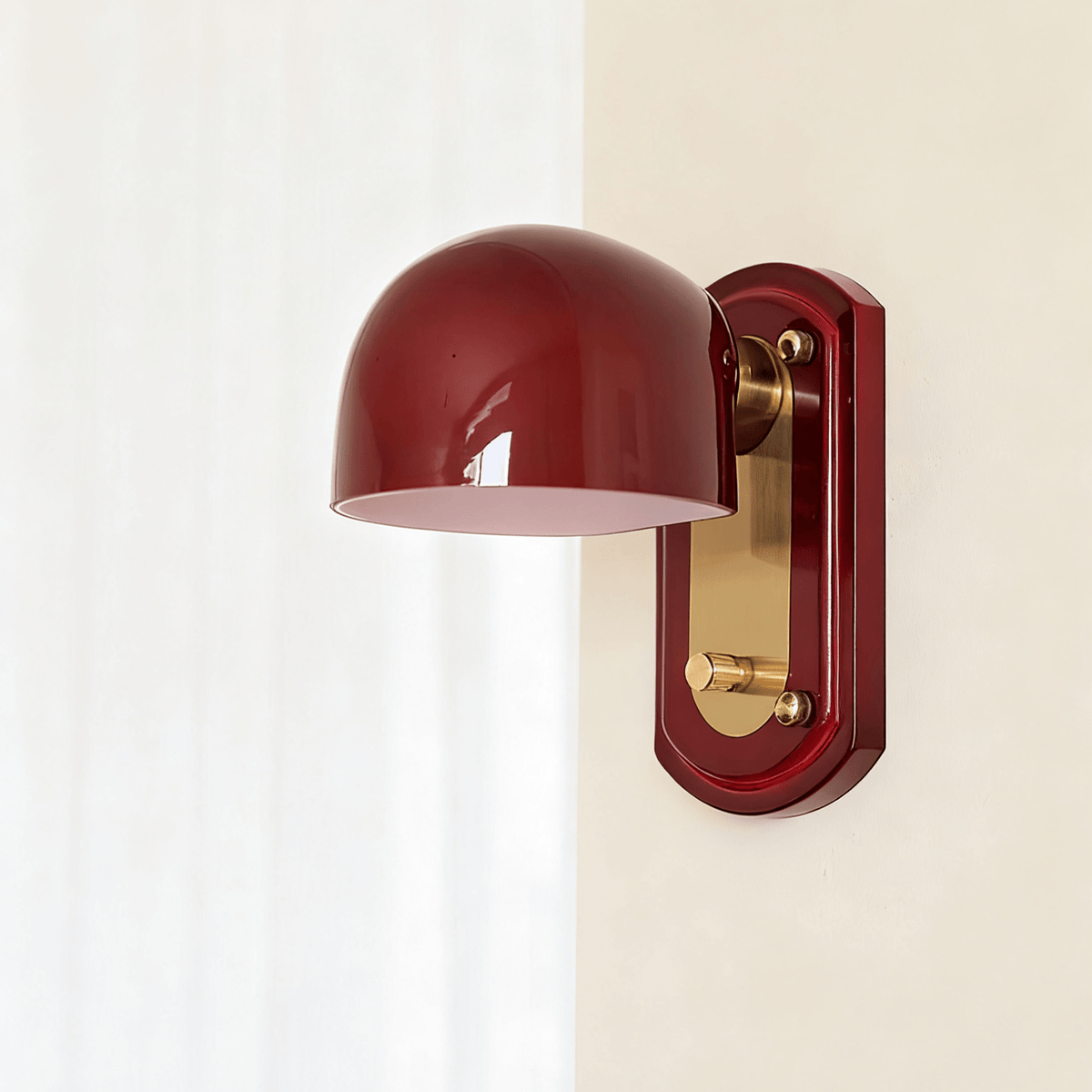 Rufus Scarlet koepelvormige wandlamp