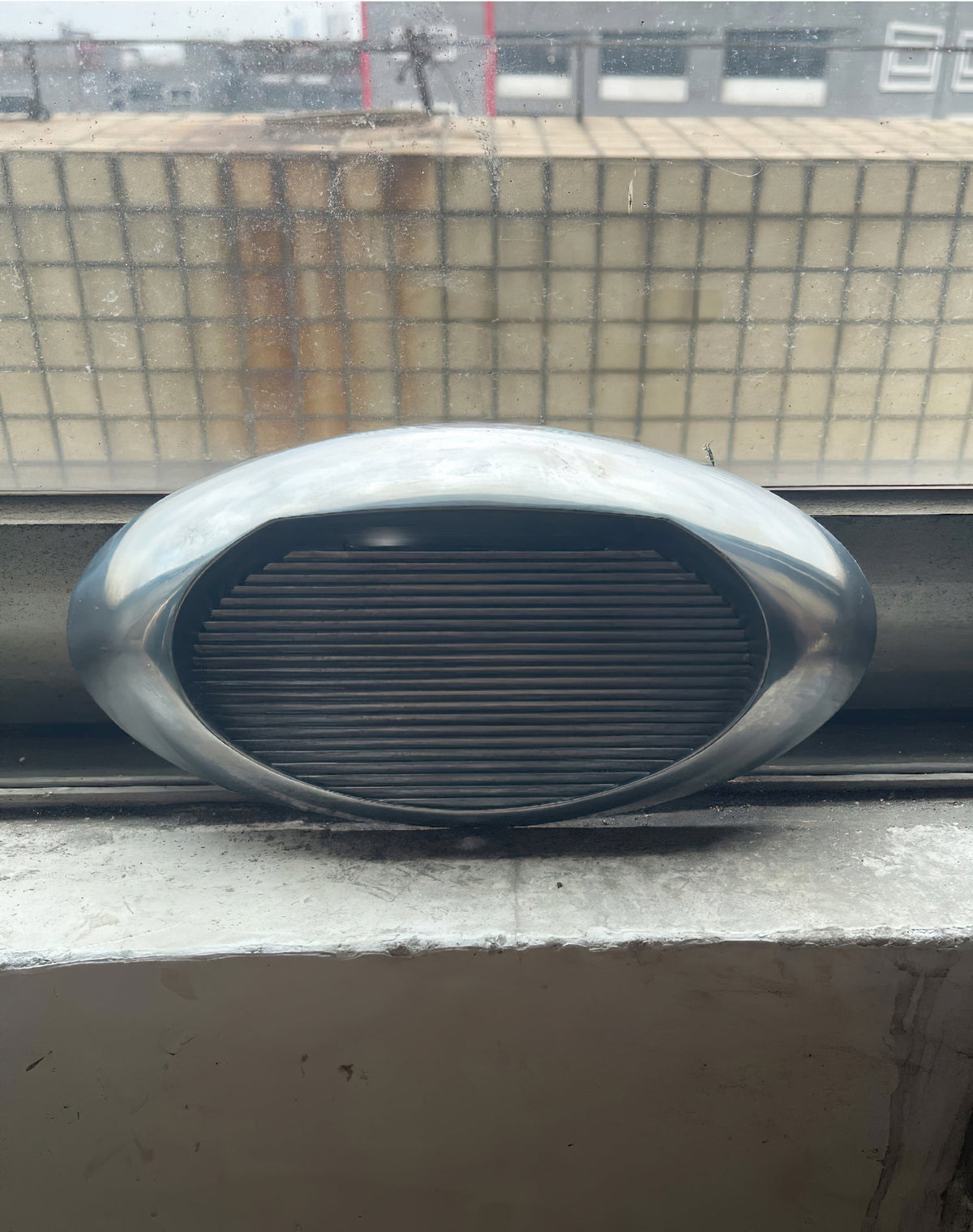 Celivora wandlamp met glazen kap