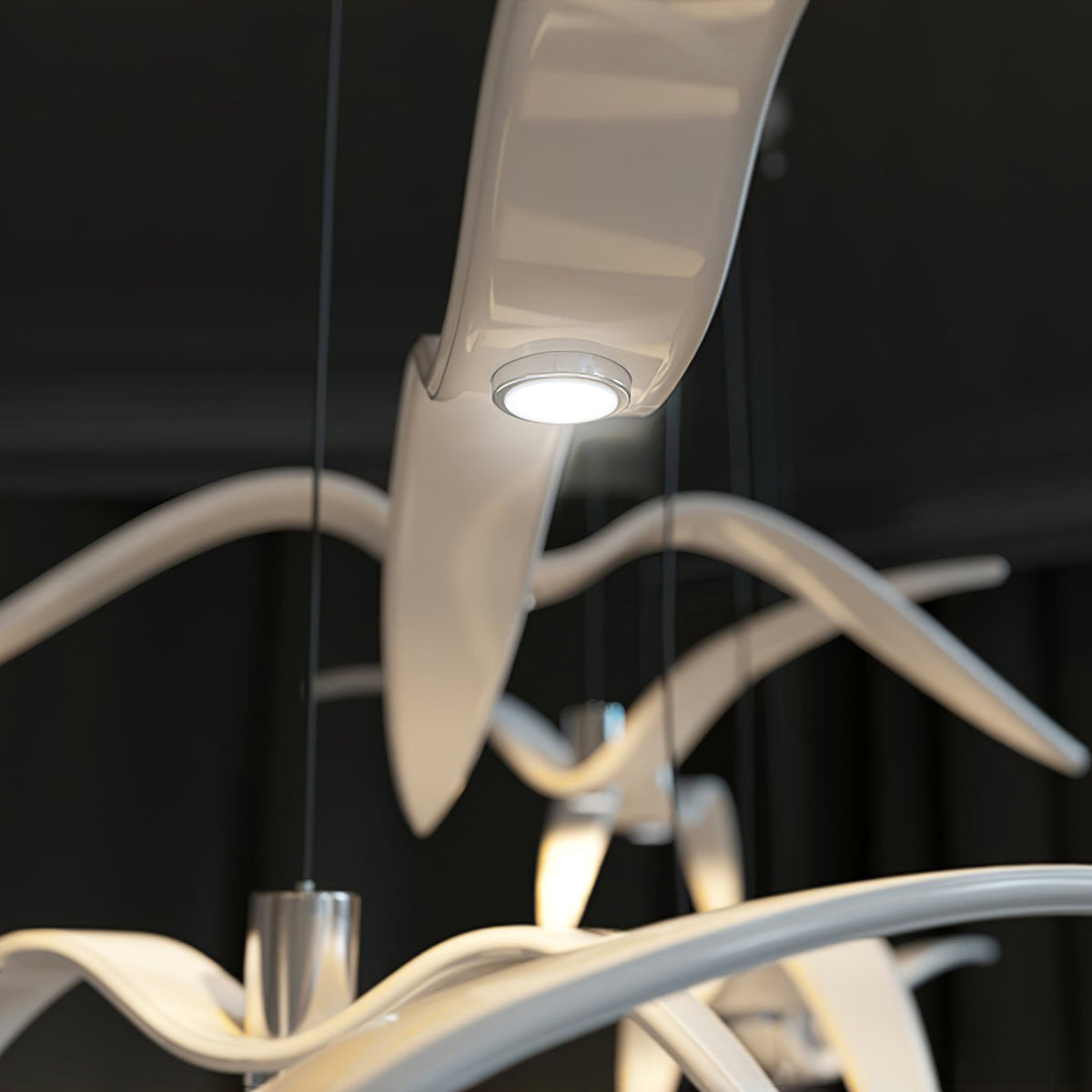 Ivoren hanglamp met vleugels voor woonkamer