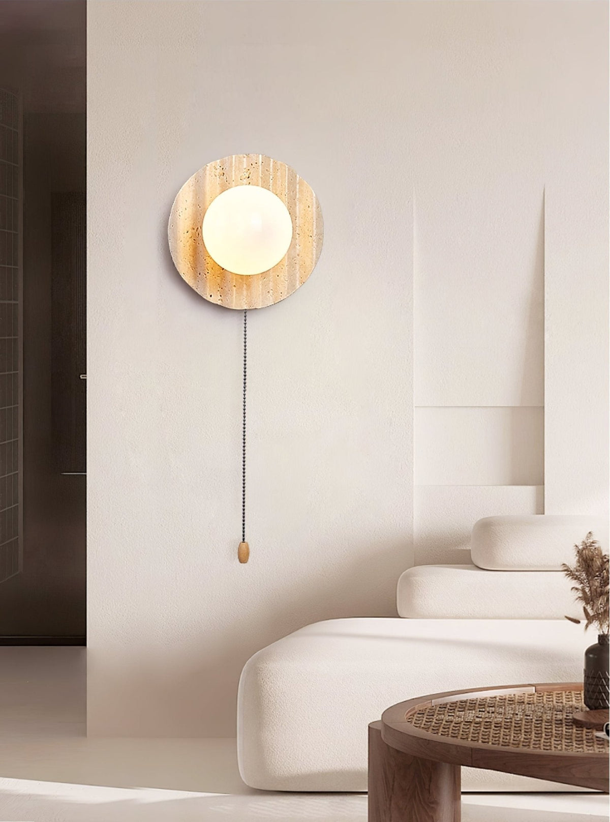 Aluk wandlamp in Geel travertin